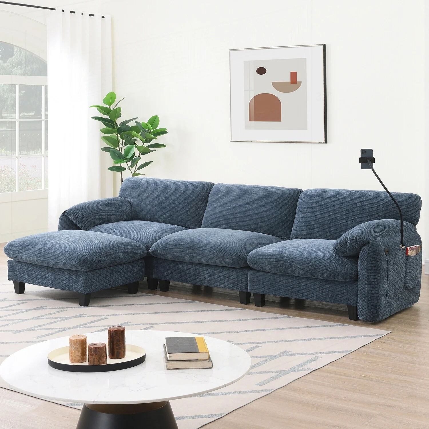 Luxurious Modular Sectional Sofa with Multiple Functionalities and Stylish Design
