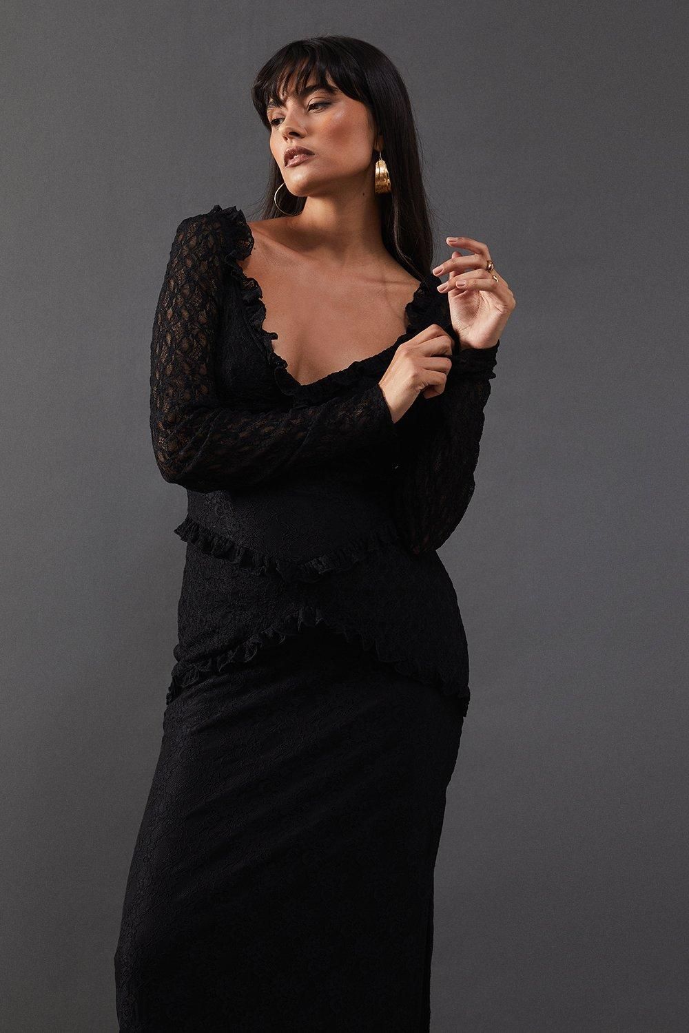Warehouse Mixed Lace Sweetheart Neck Maxi Dress