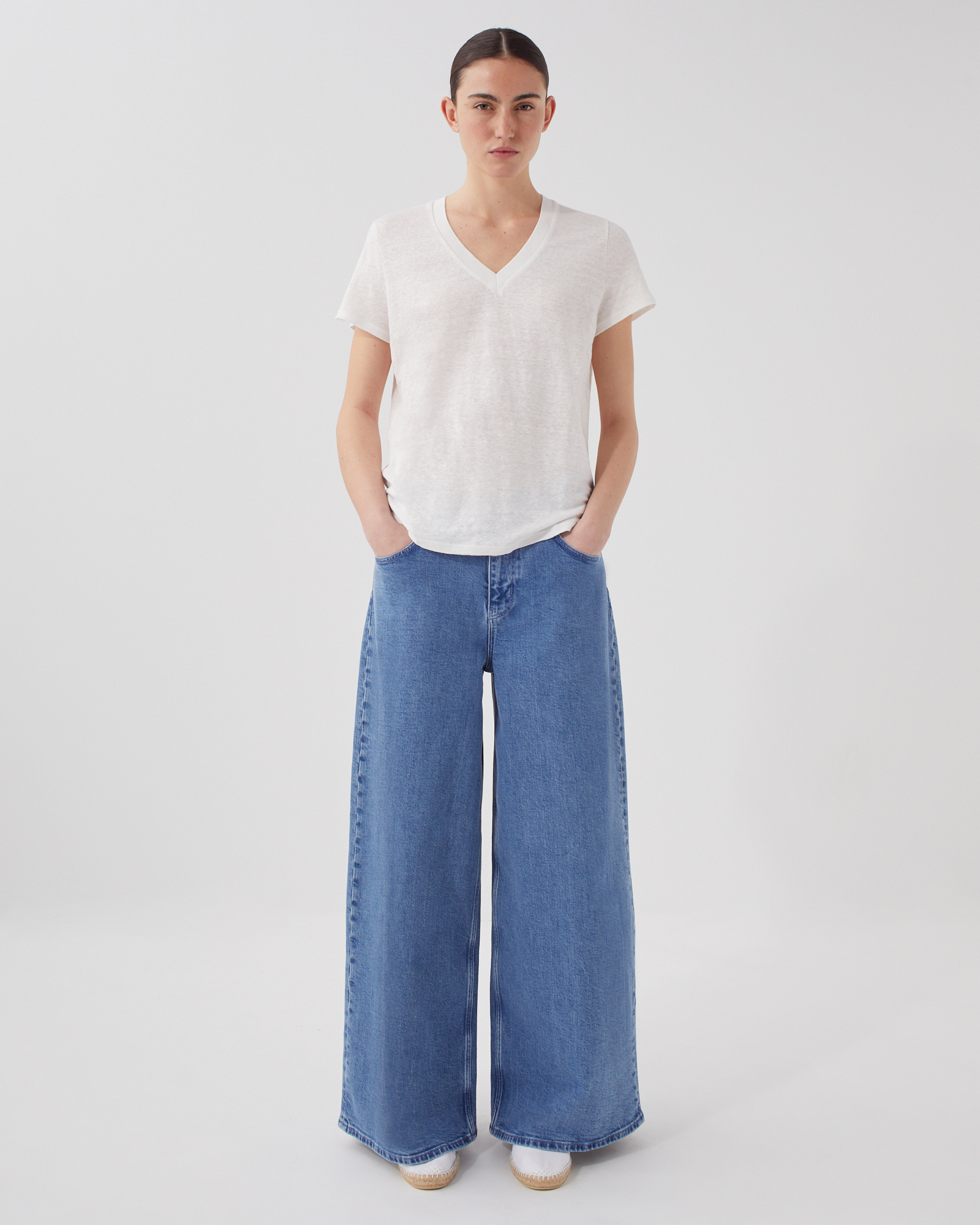 T-shirt col V en lin SARAH