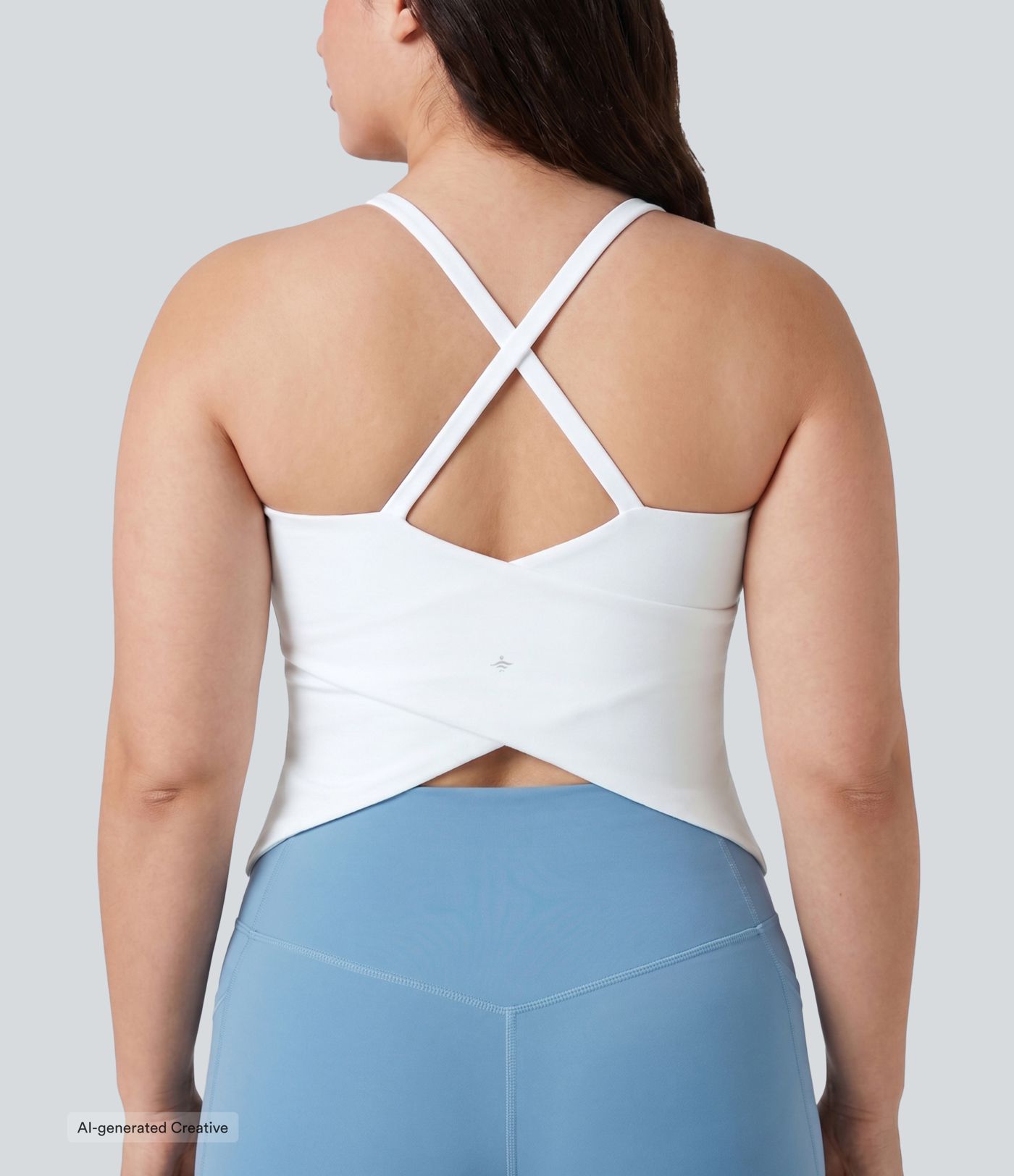 Haut caraco de yoga grande taille à encolure arrondie dégagée, dos croisé et ourlet croisé