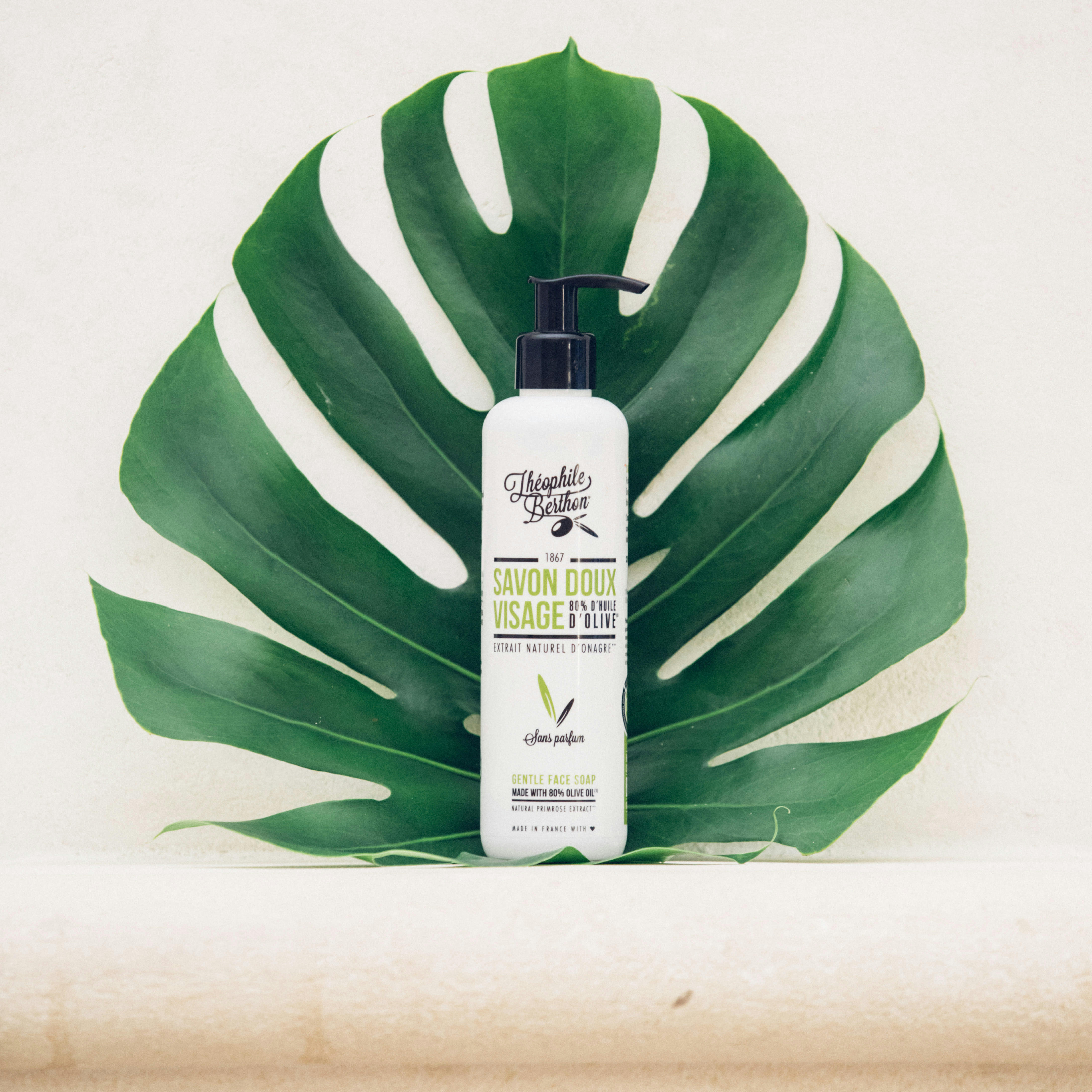 ST TROPEZ - Coffret 4 soins visage total repair peau sèche