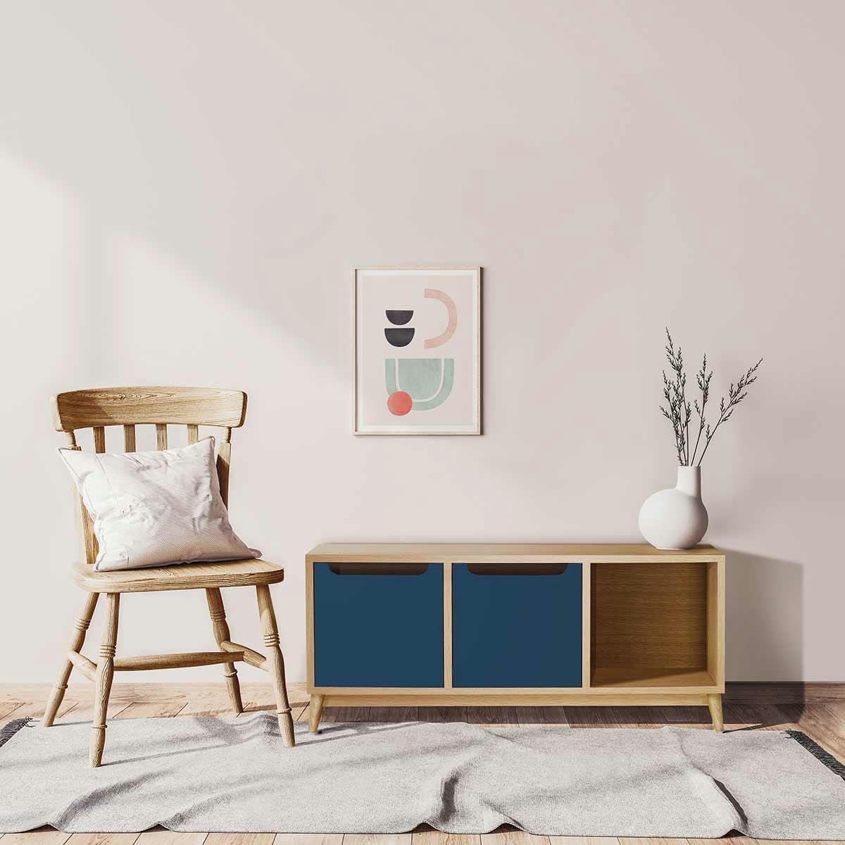 KILT - Meuble bas, 2 portes, 1 niche de rangement, chêne et bleu nuit.