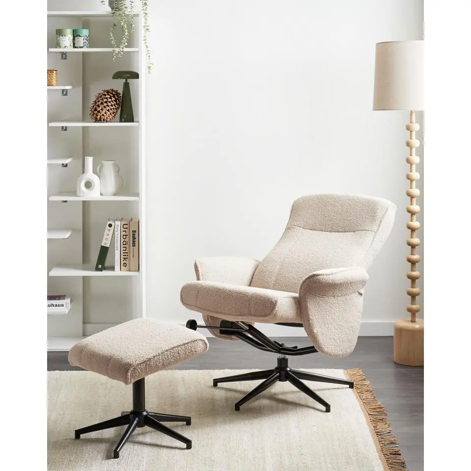 JAPET - Relaxfauteuil met voetenbank - Beige - Boucl&eacute;