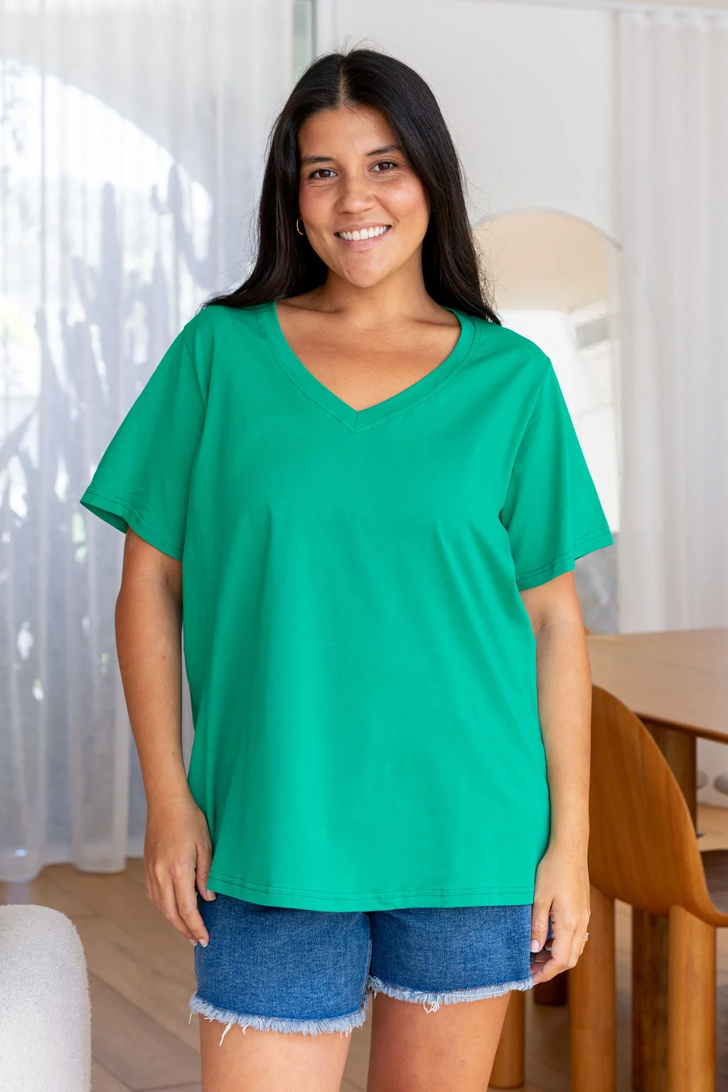 Relaxed V-Neck Tee in Green