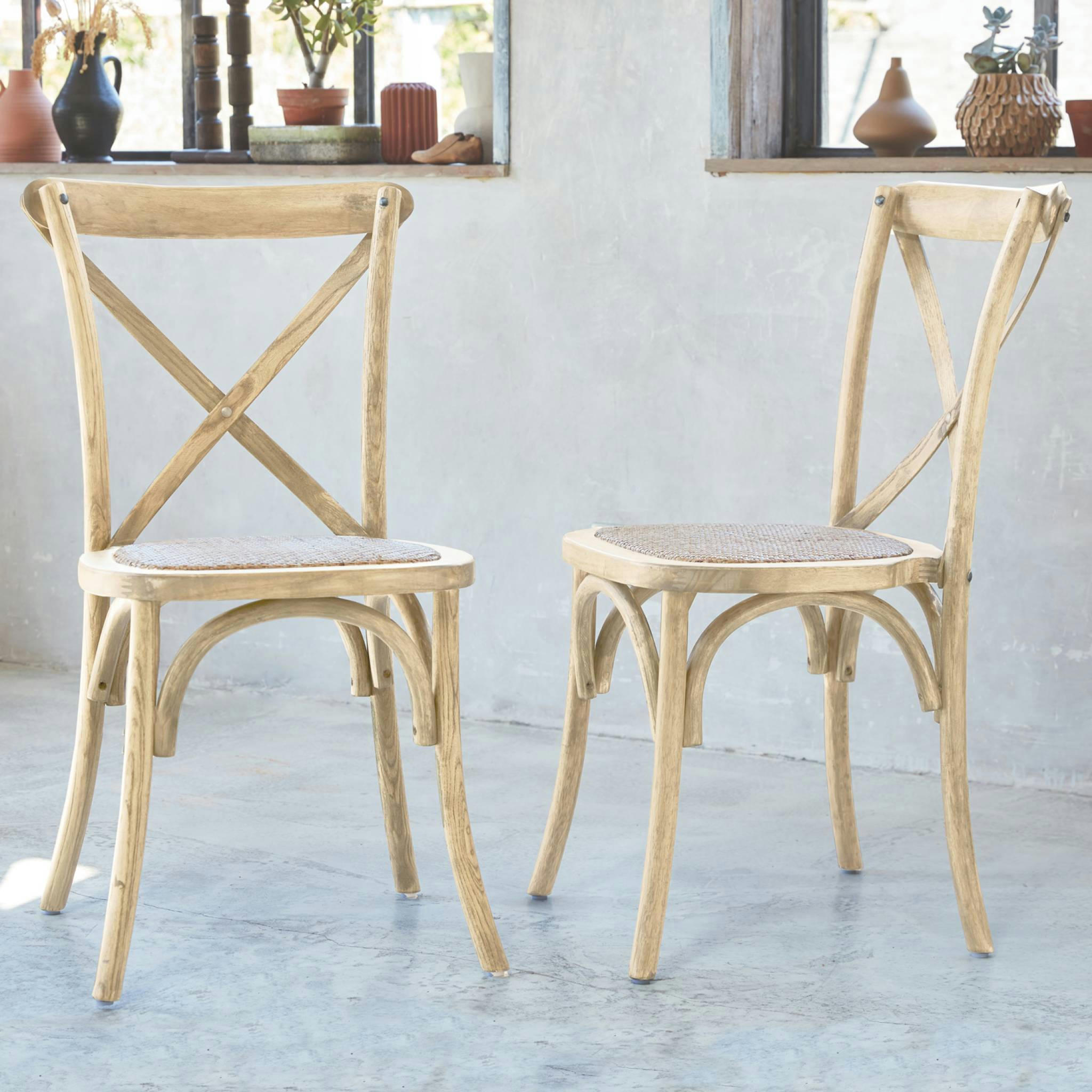 BELLEVILLE - Lot de 2 chaises de bistrot en bois naturel