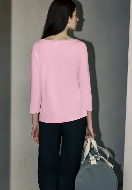 Basic Shirt mit U-Boot-Ausschnitt