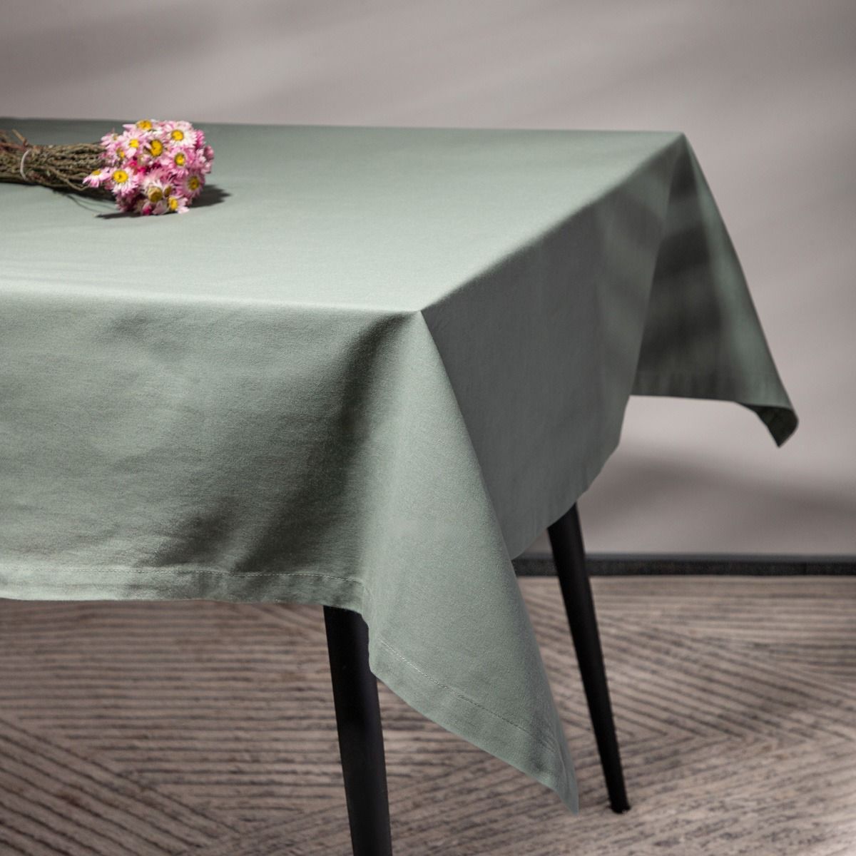 Obrus FARRE bawełniany gładki pistacjowy 150x220cm