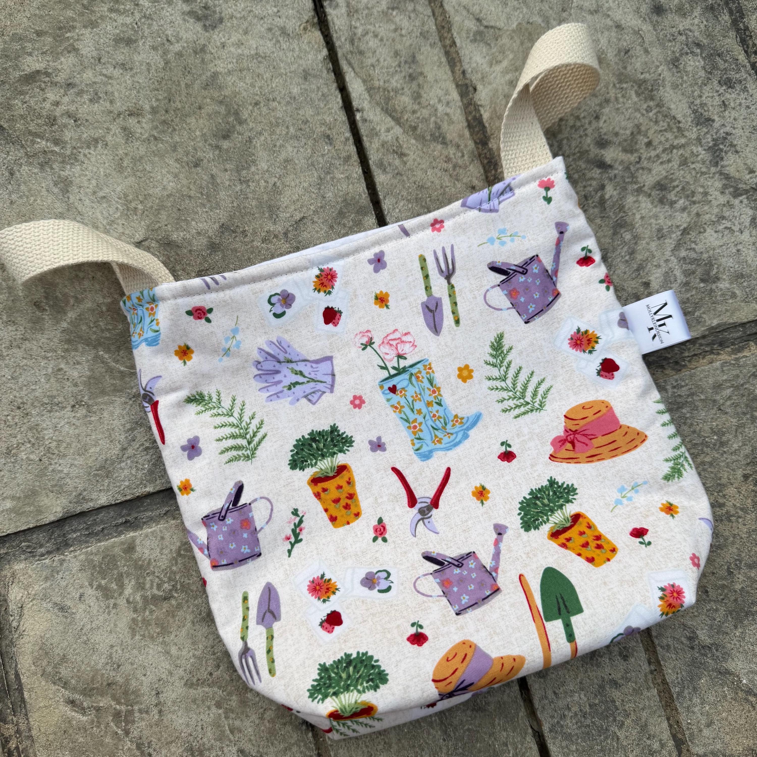 GARDENING Summer PROJECT PAIL Crafting Couch Companion Project Bag!