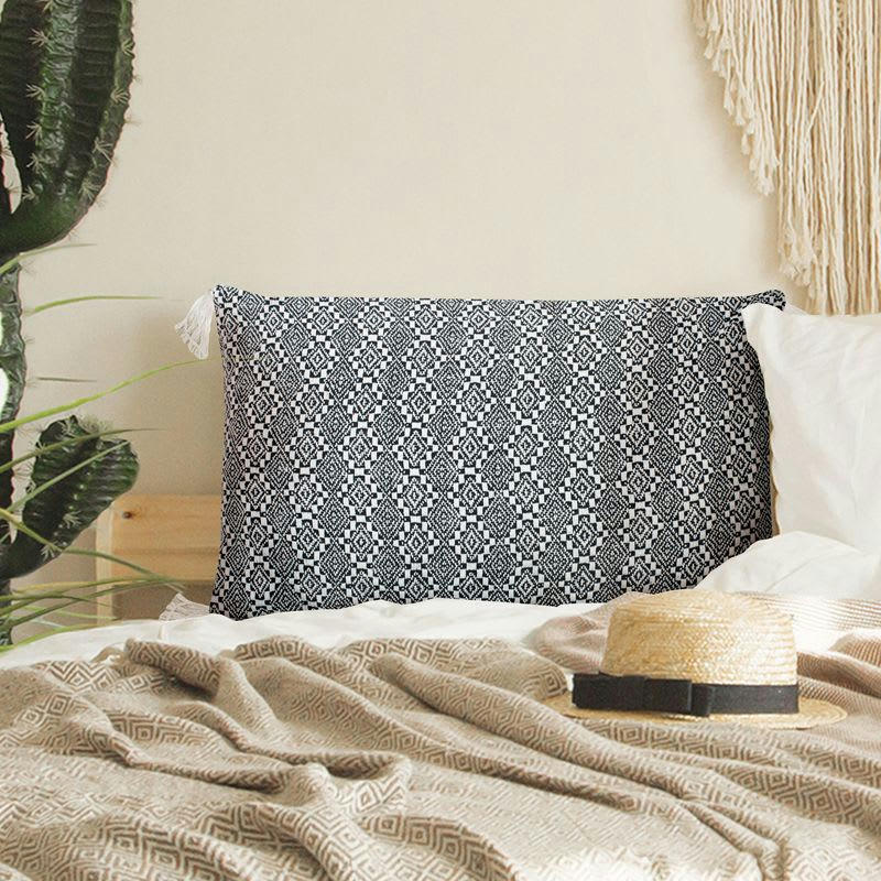 ESCAPADE - Coussin ethnique motif ethno blanc et gris 60x40