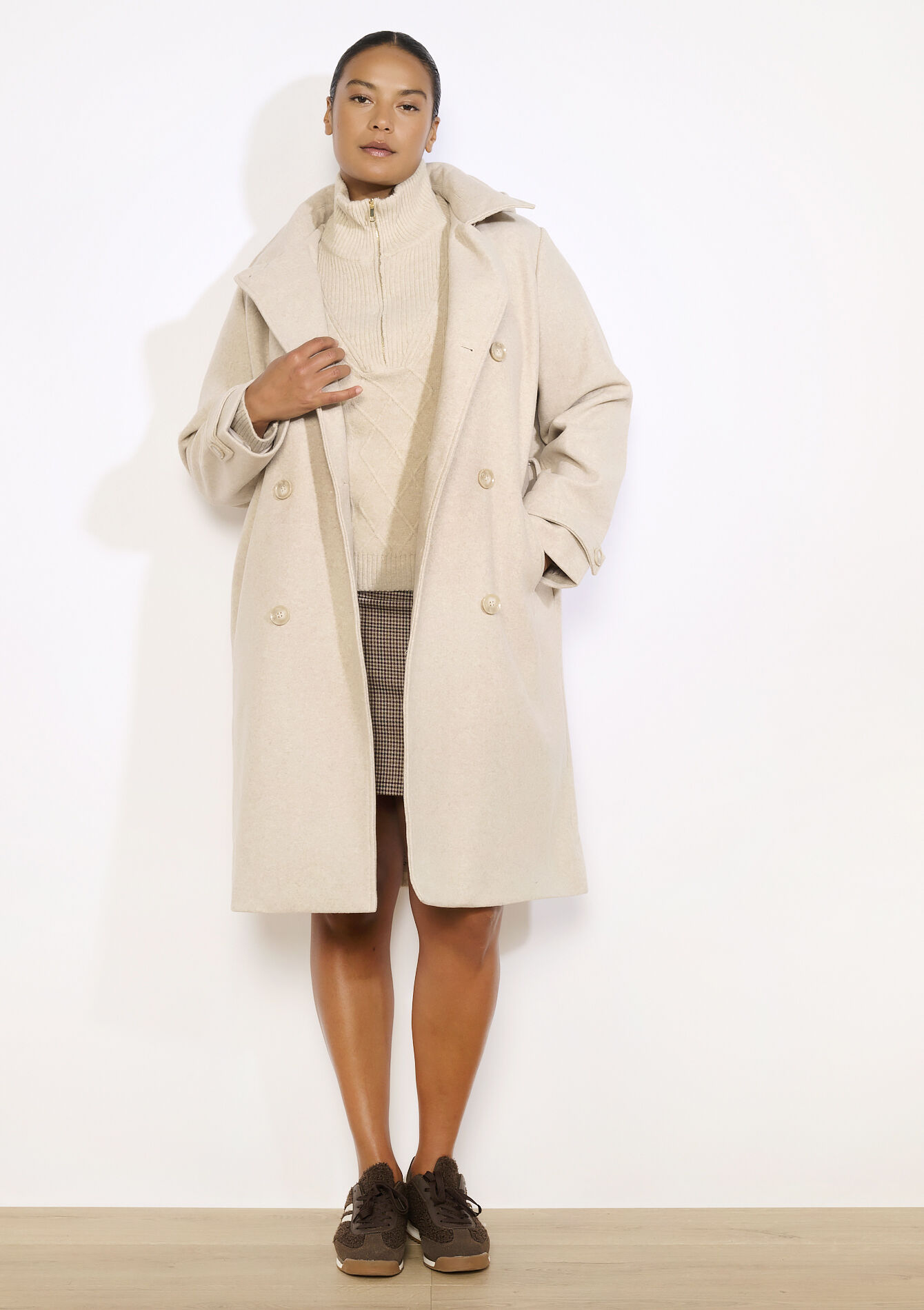 Lange mantel met ceintuur