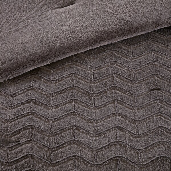 Madison Park Kaplan Plushed Long Fur Down Alternative Comforter 3-Piece Set