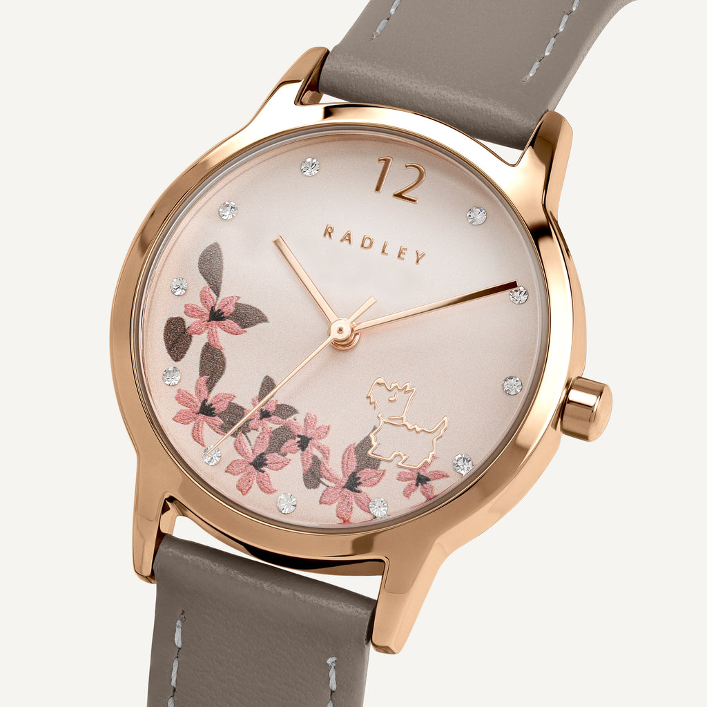 Spring Daze - 31MM Leather Strap Watch