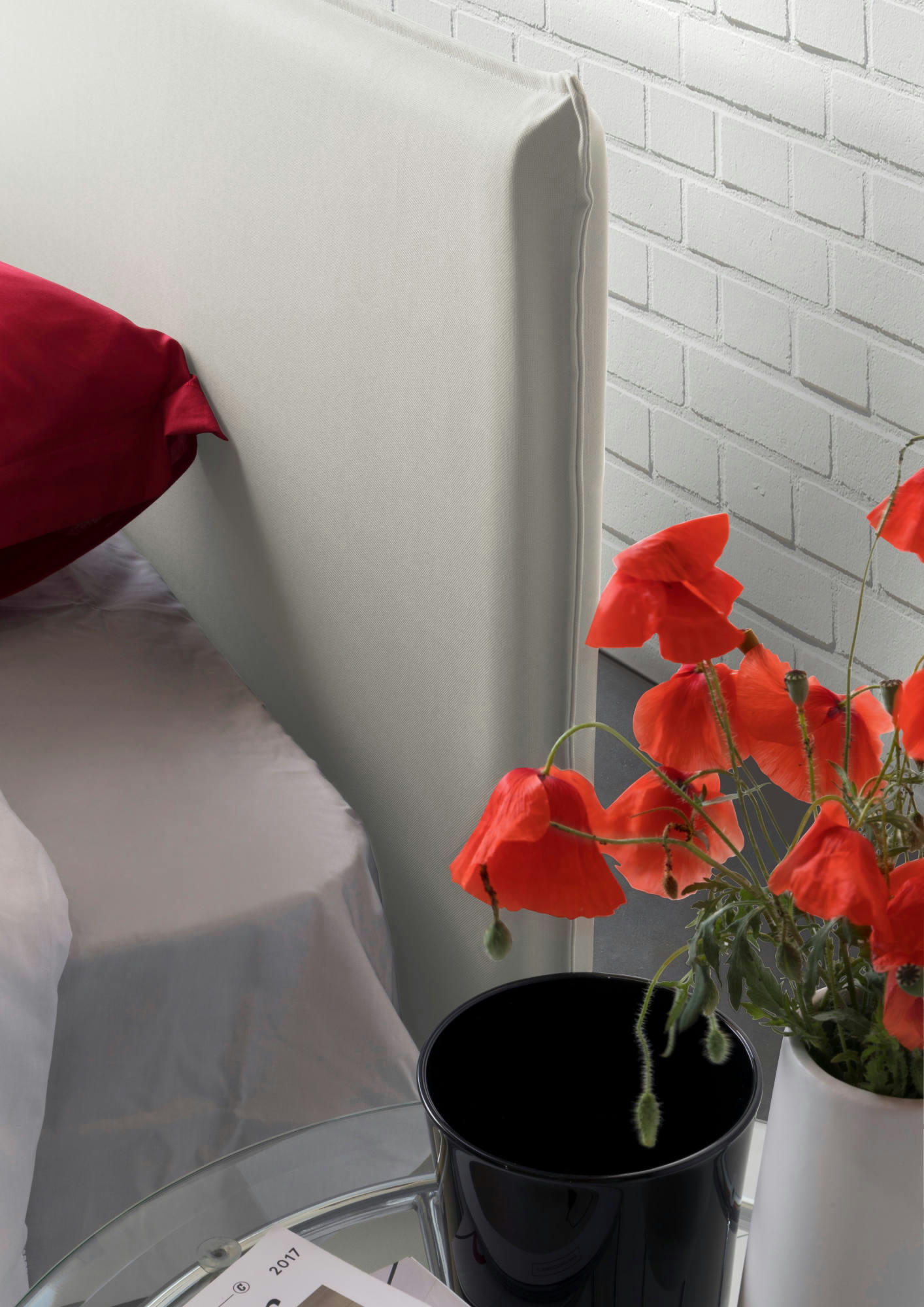 DAHMETA - Lit coffre 140x190 cm en tissu blanc