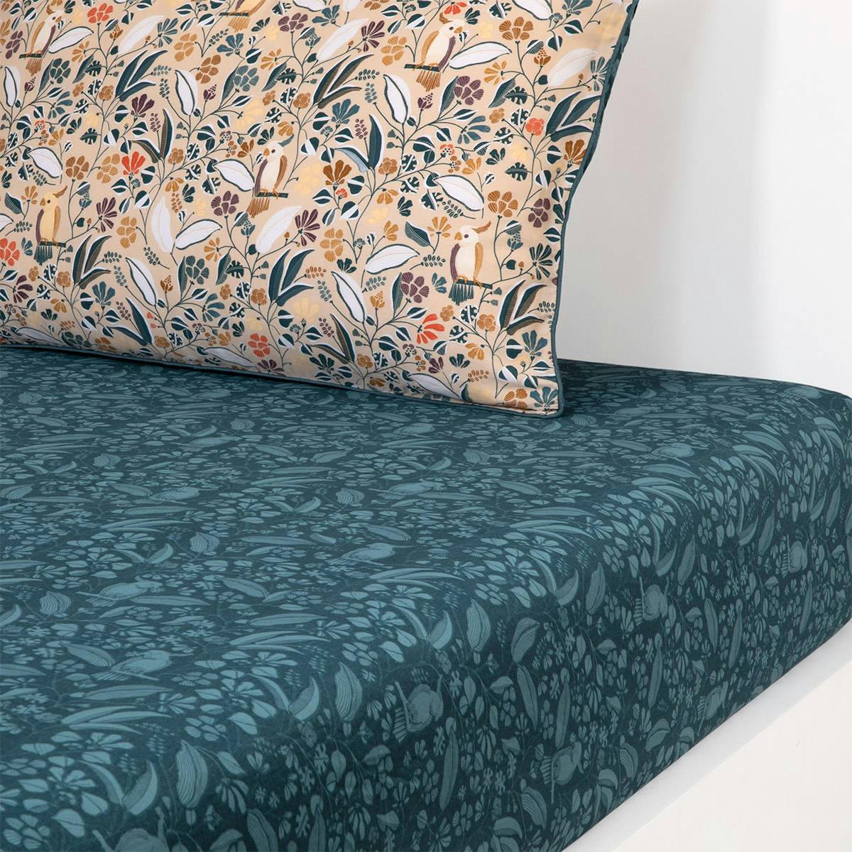 BELCANTO - Drap housse en satin de coton lavé vert 90 x 200 cm