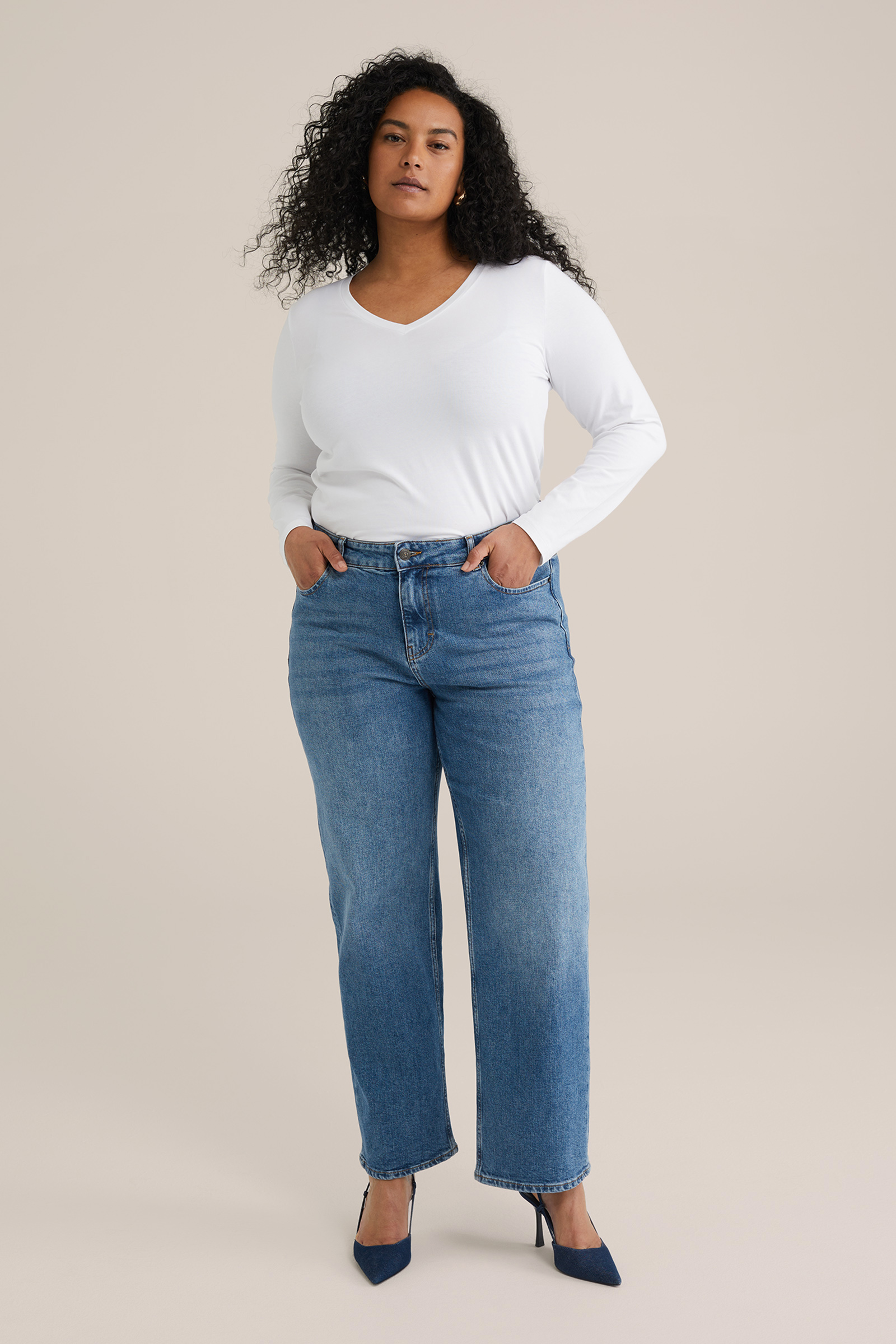 Dames T-shirt met V-hals - Curve