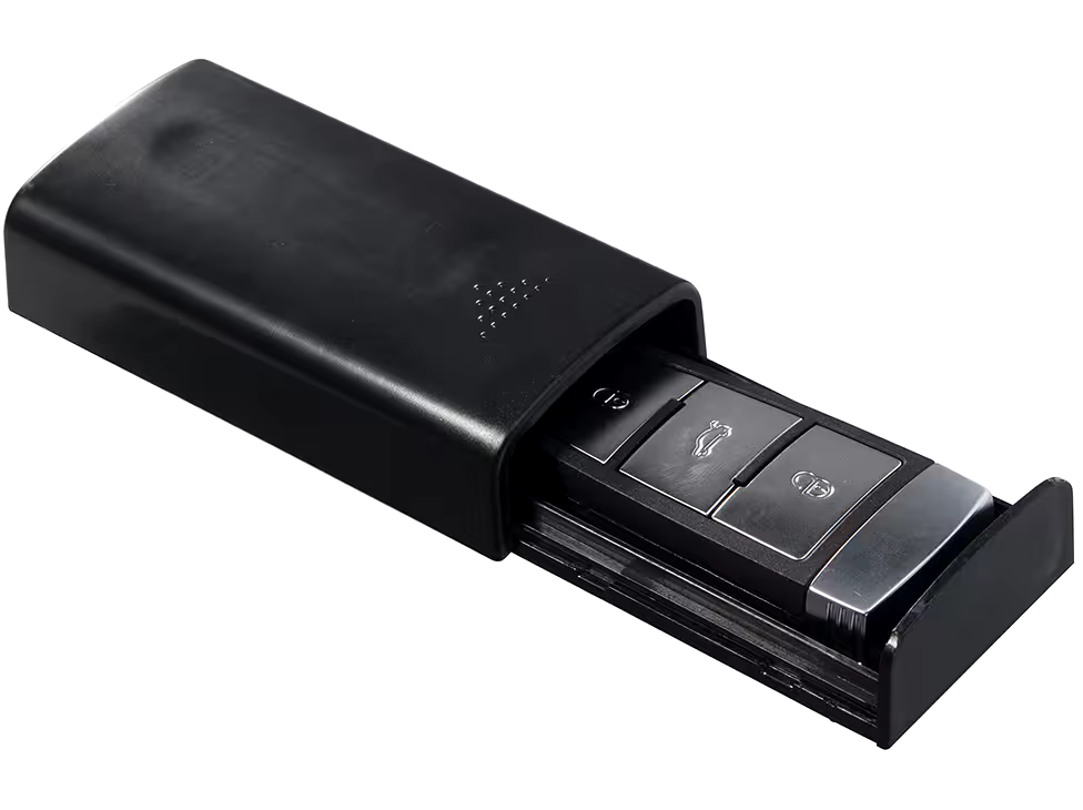 AutoTrends Magnetic Key Holder Case