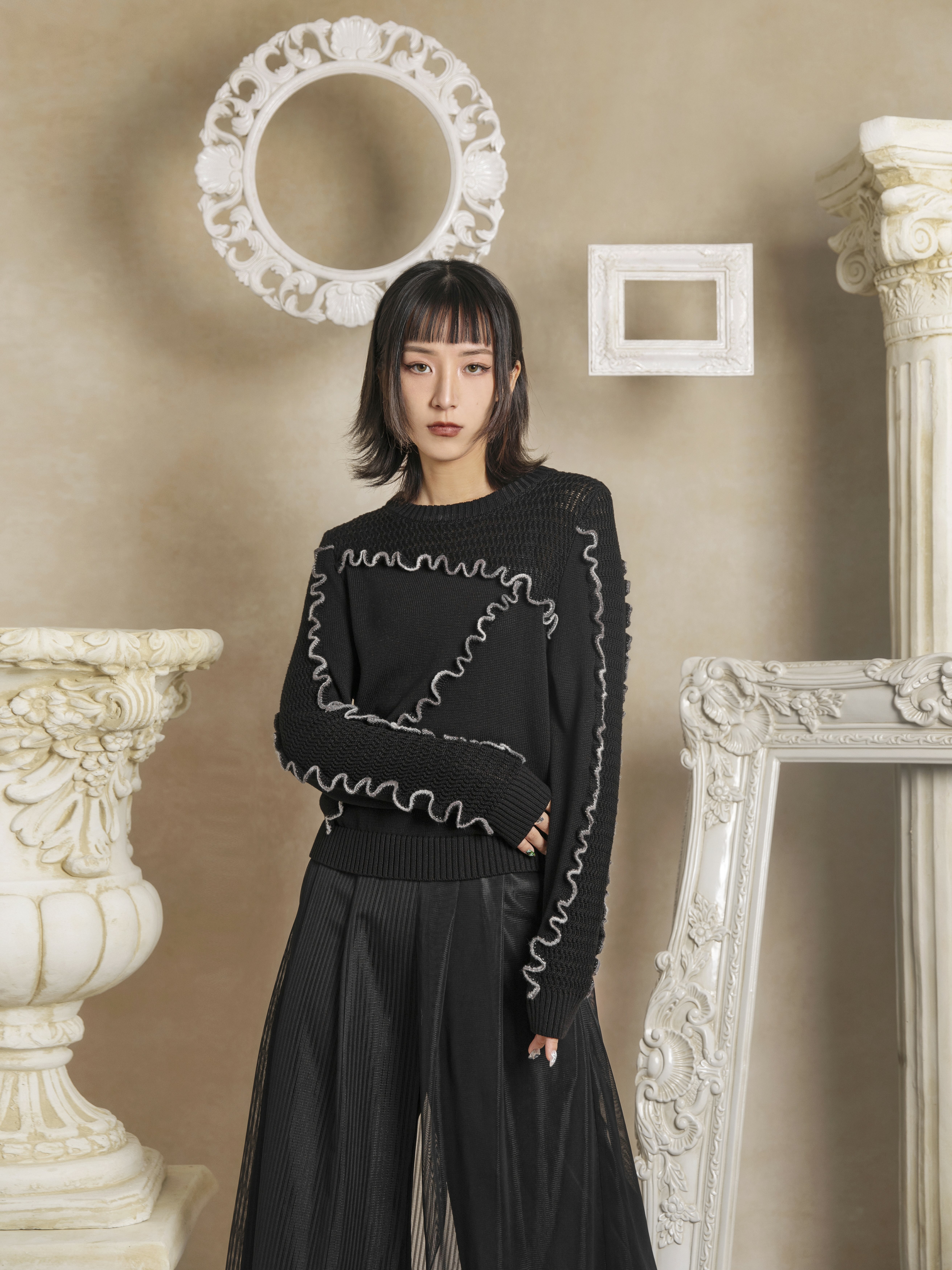 Contrast Babylock Sweater - 246E