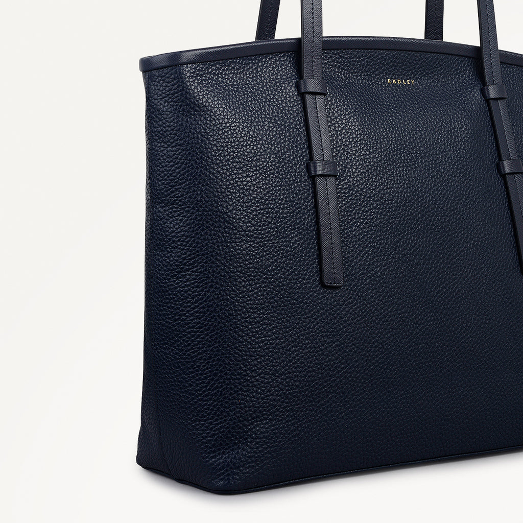 Bridgewater - Medium Ziptop Tote