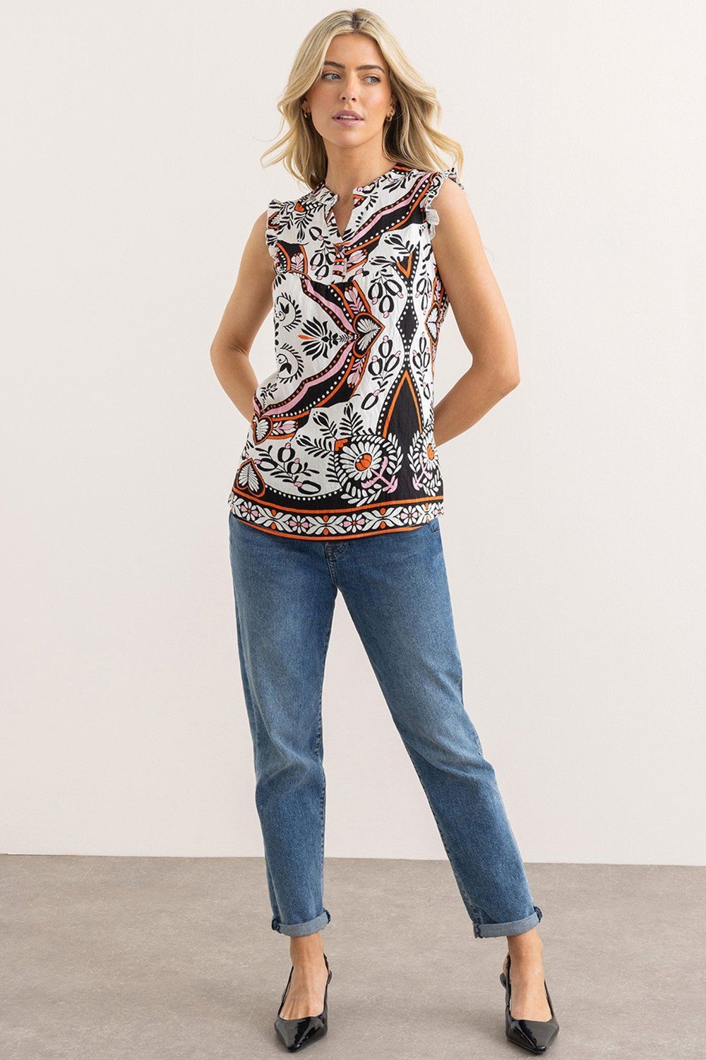 Klass. Printed Sleeveless Top