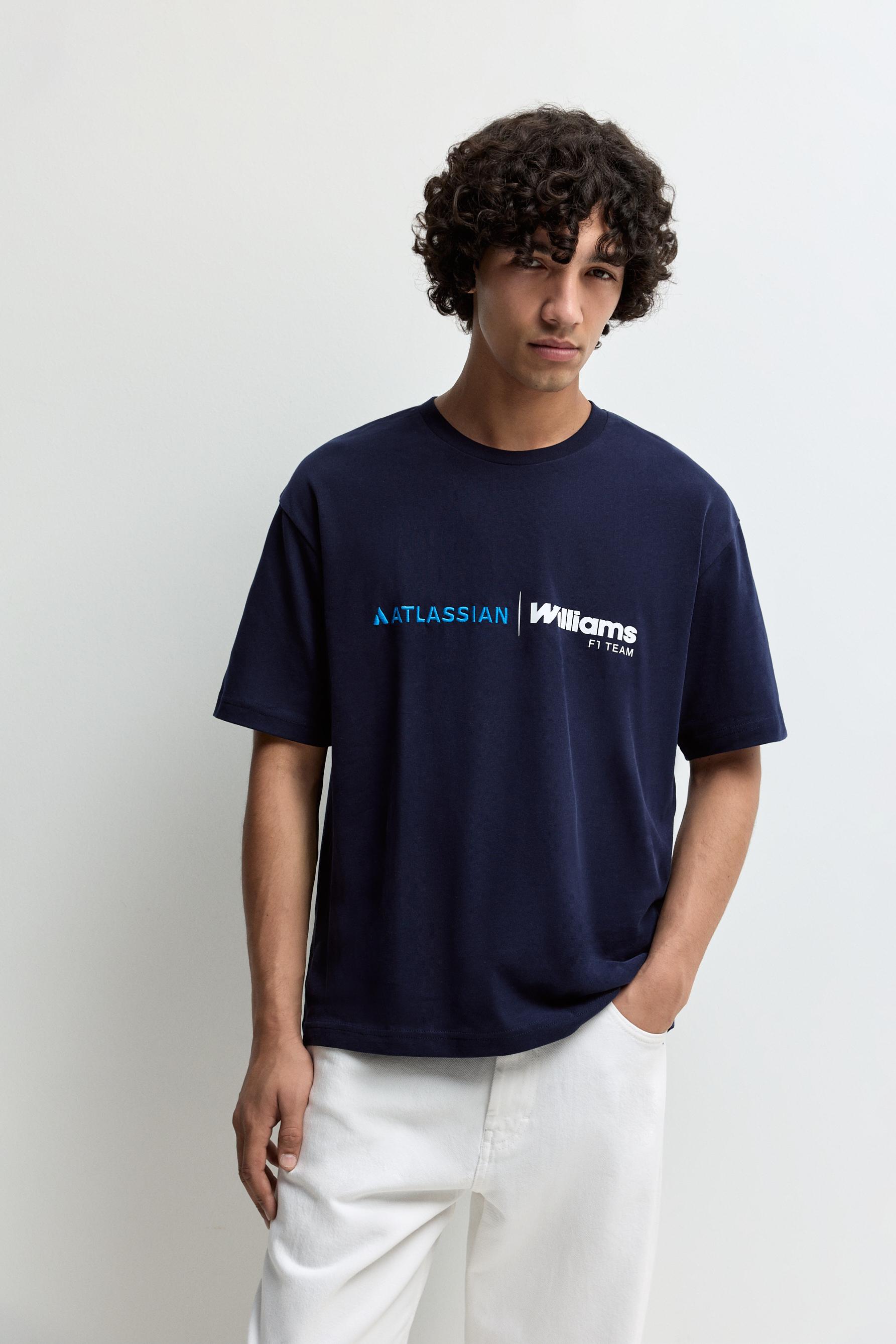 Camiseta bordado ©2026 Williams