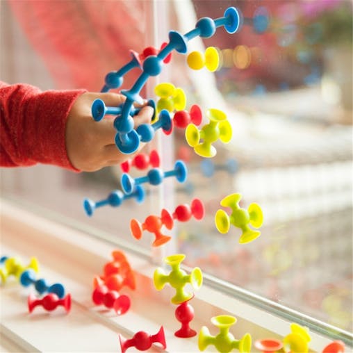 Fat Brain Toy Co Mini Squigz 75pc 5y