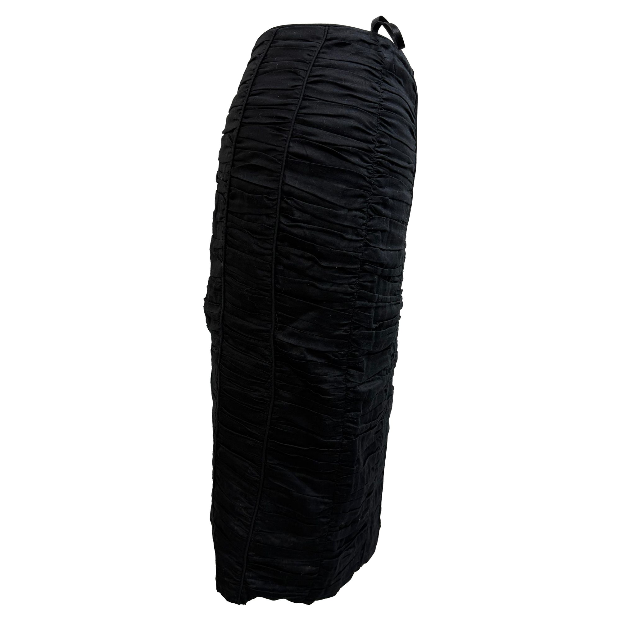Burberry Preloved Ruched Midi Skirt in Black Cotton