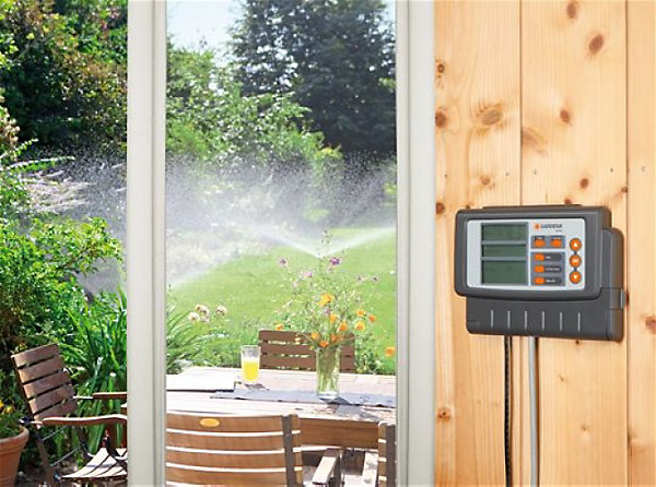 Gardena Programmateur d'arrosage pour 4 electrovannes 24 V 4030 Classic