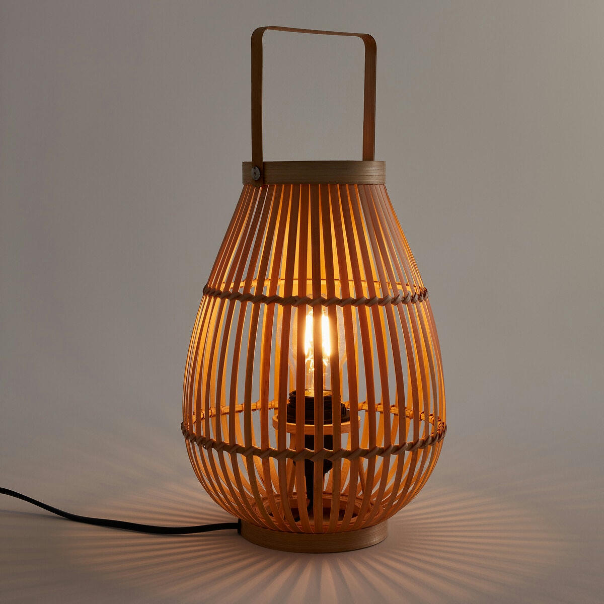 Lampe à poser en bambou, Iska