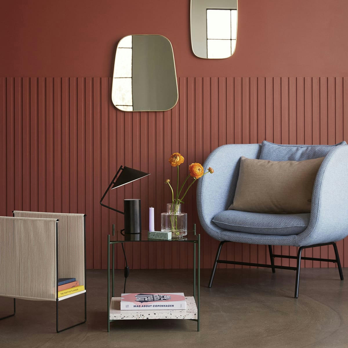 NICHE - Table en terrazzo verre et métal et vert