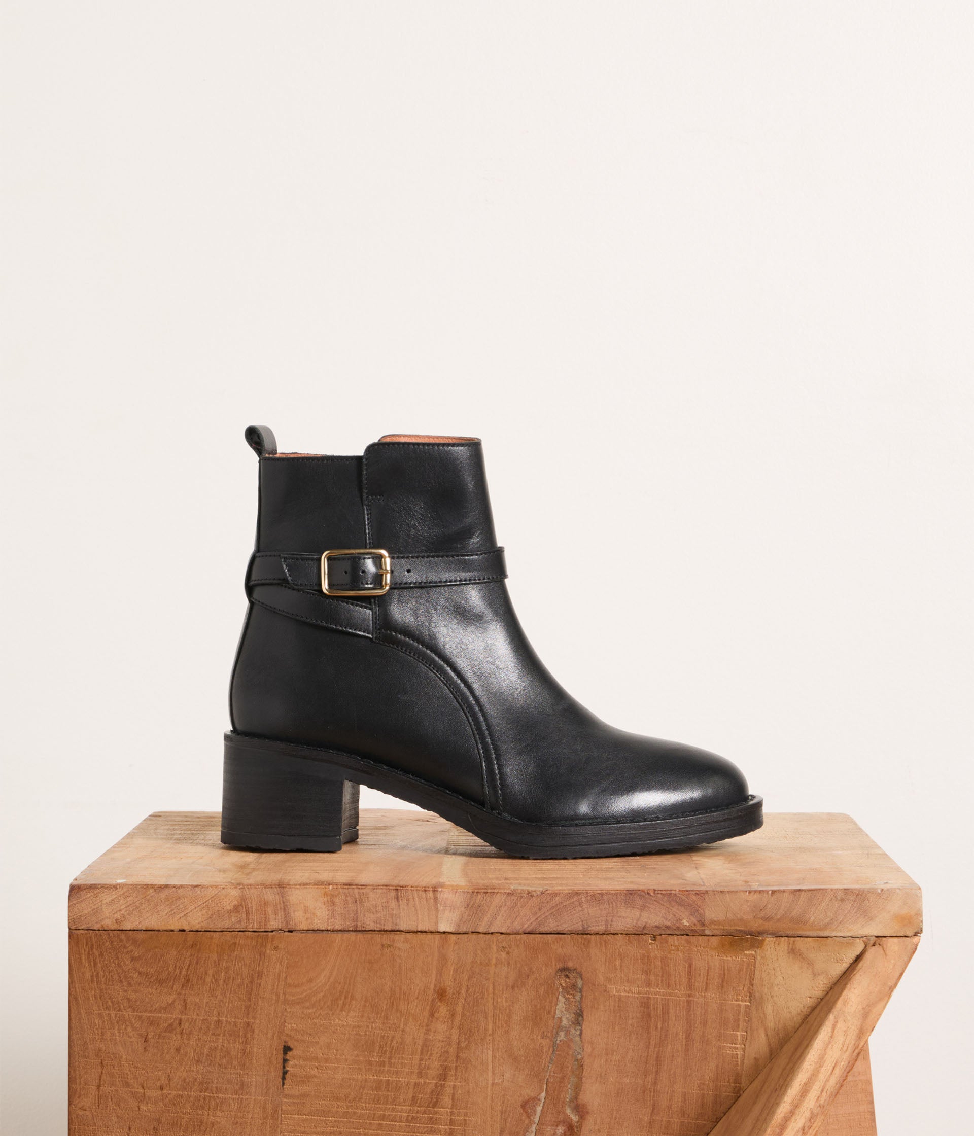 Boots en cuir noir Oleg