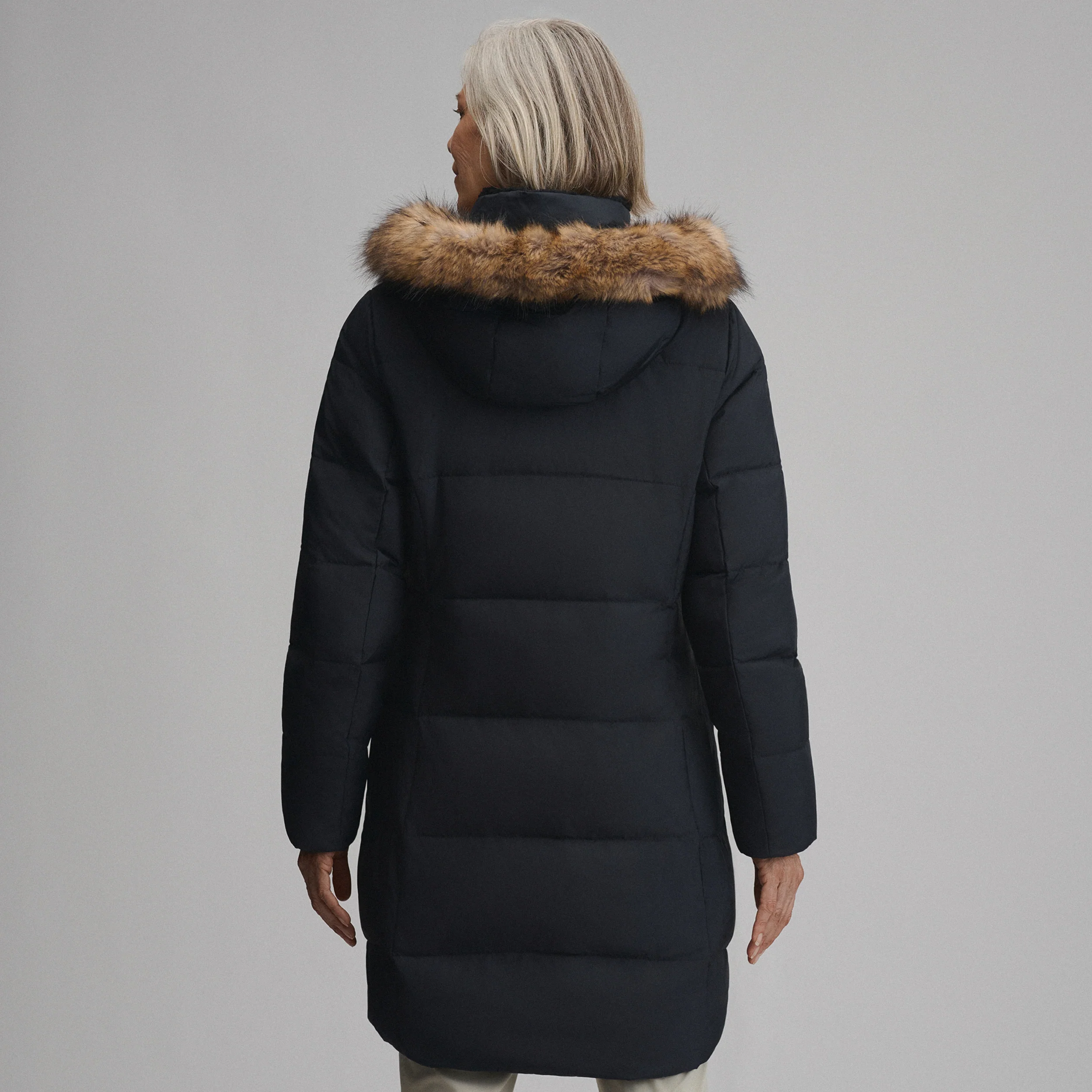 Women's Lodge Cascadian Down Hooded Parka