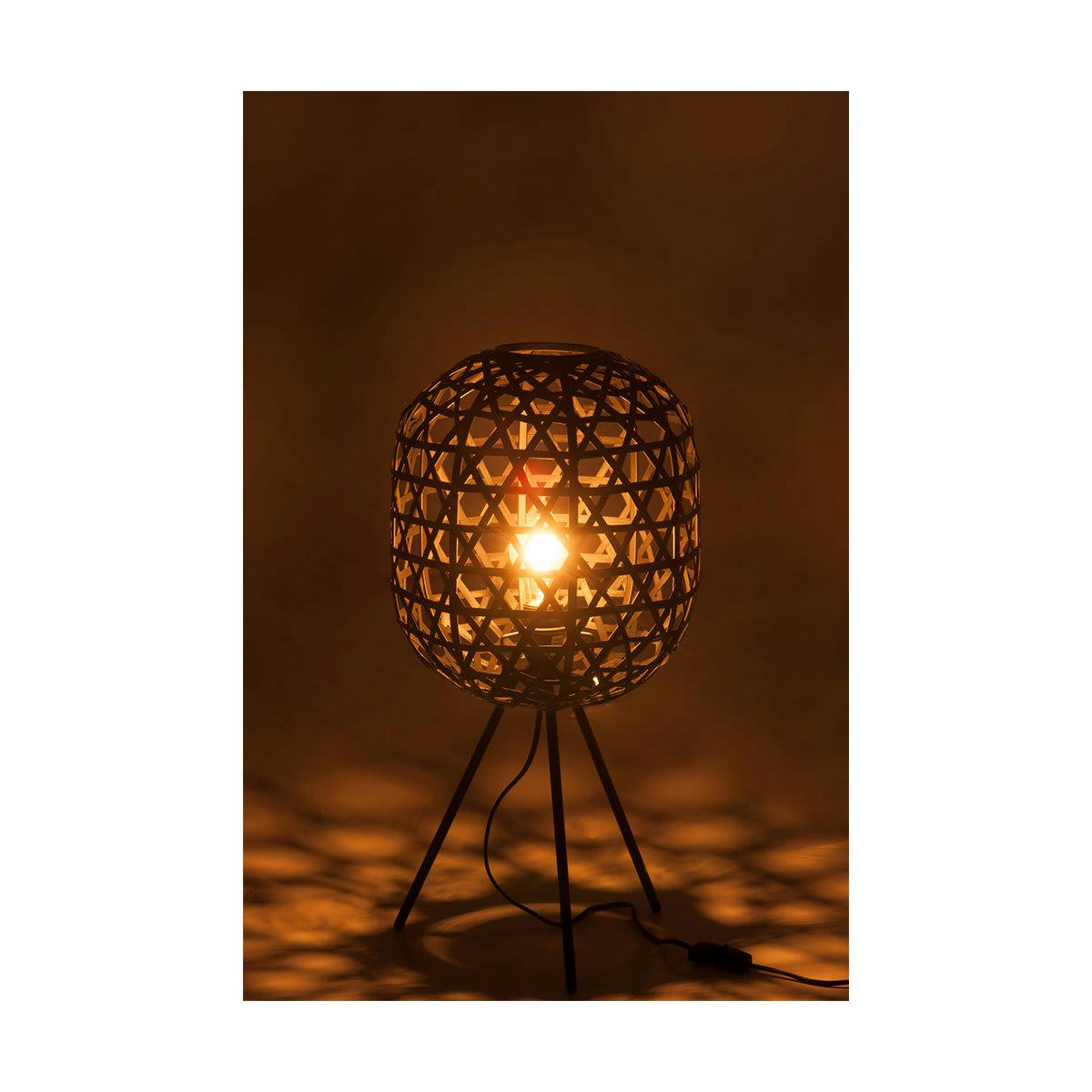 LONELY - Lampe design sur pieds en bambou et métal noir