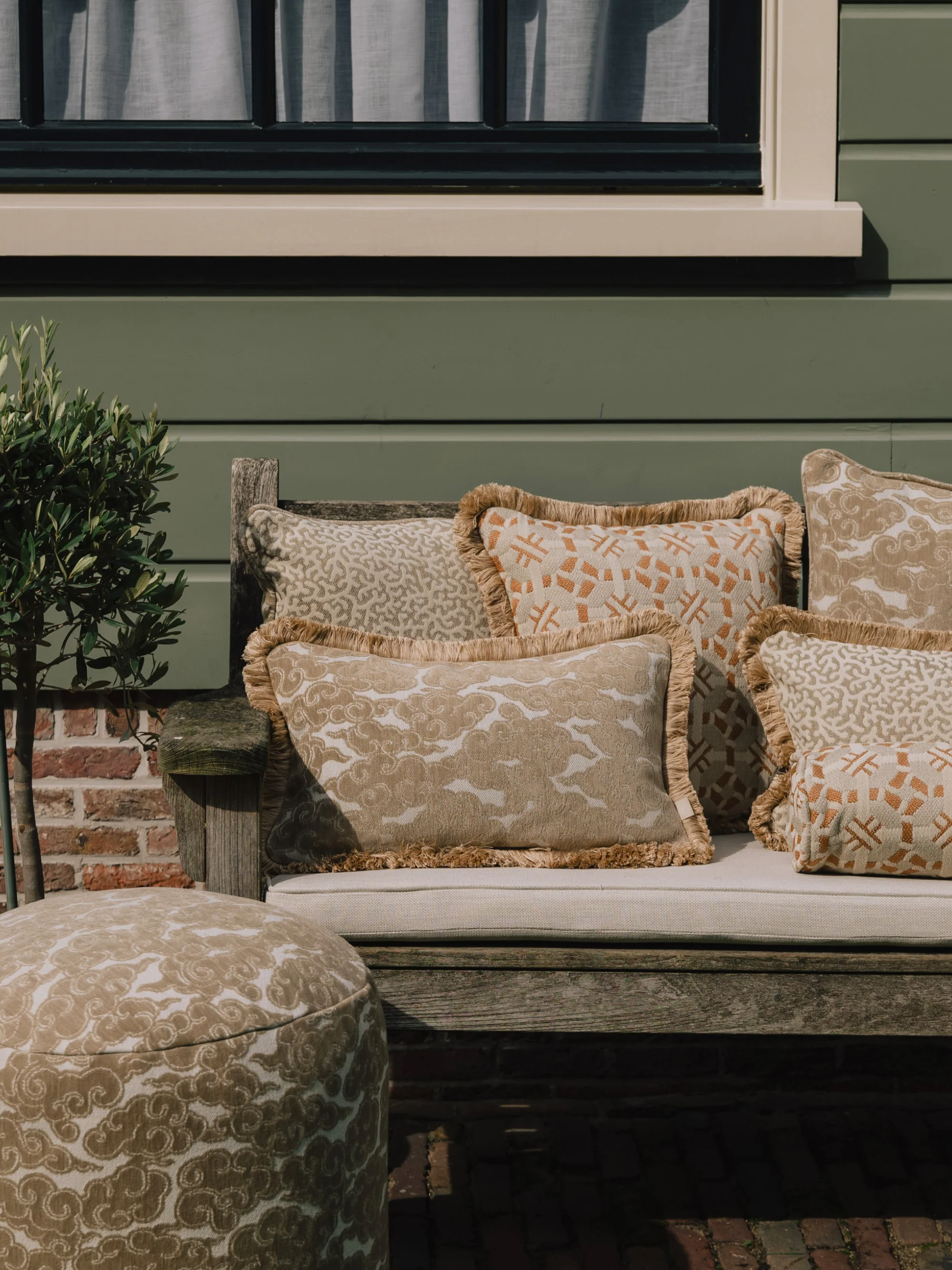 Handgefertigtes Outdoor-Kissen Yin