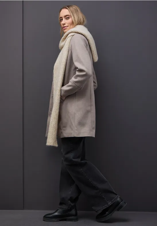 Schal mit Pailletten