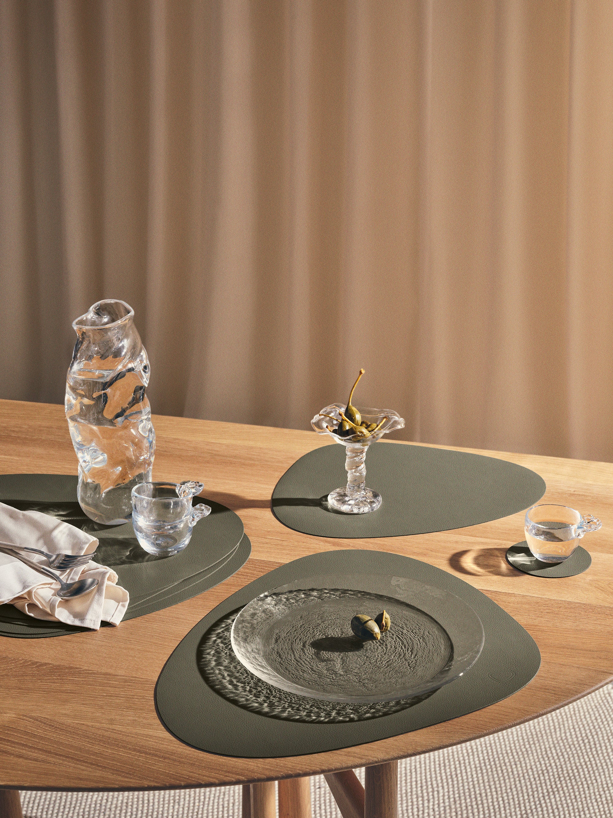 Asymmetrische Leder-Tischsets Curve, 4er-Set