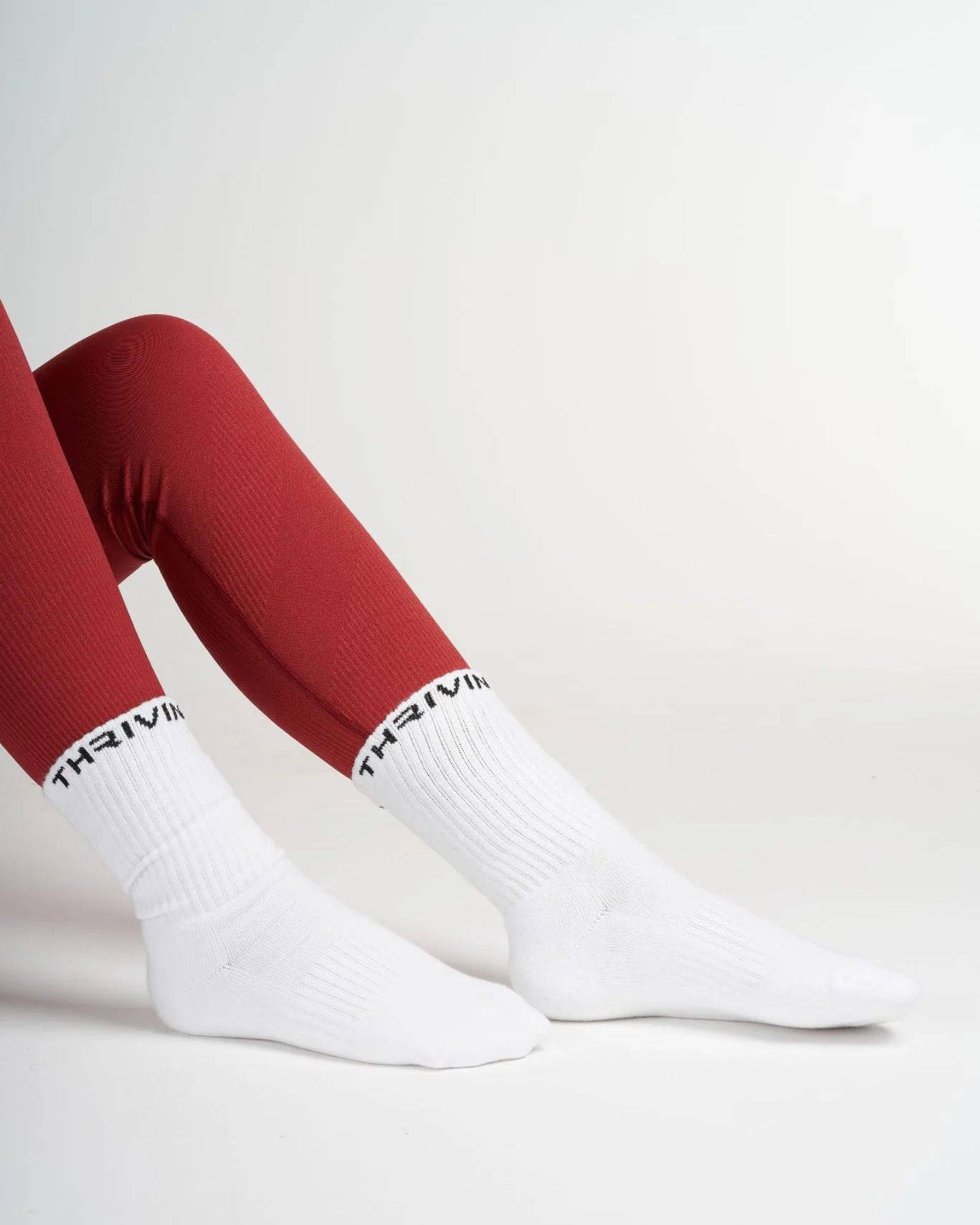 THRIVIN Silk Socks Long 