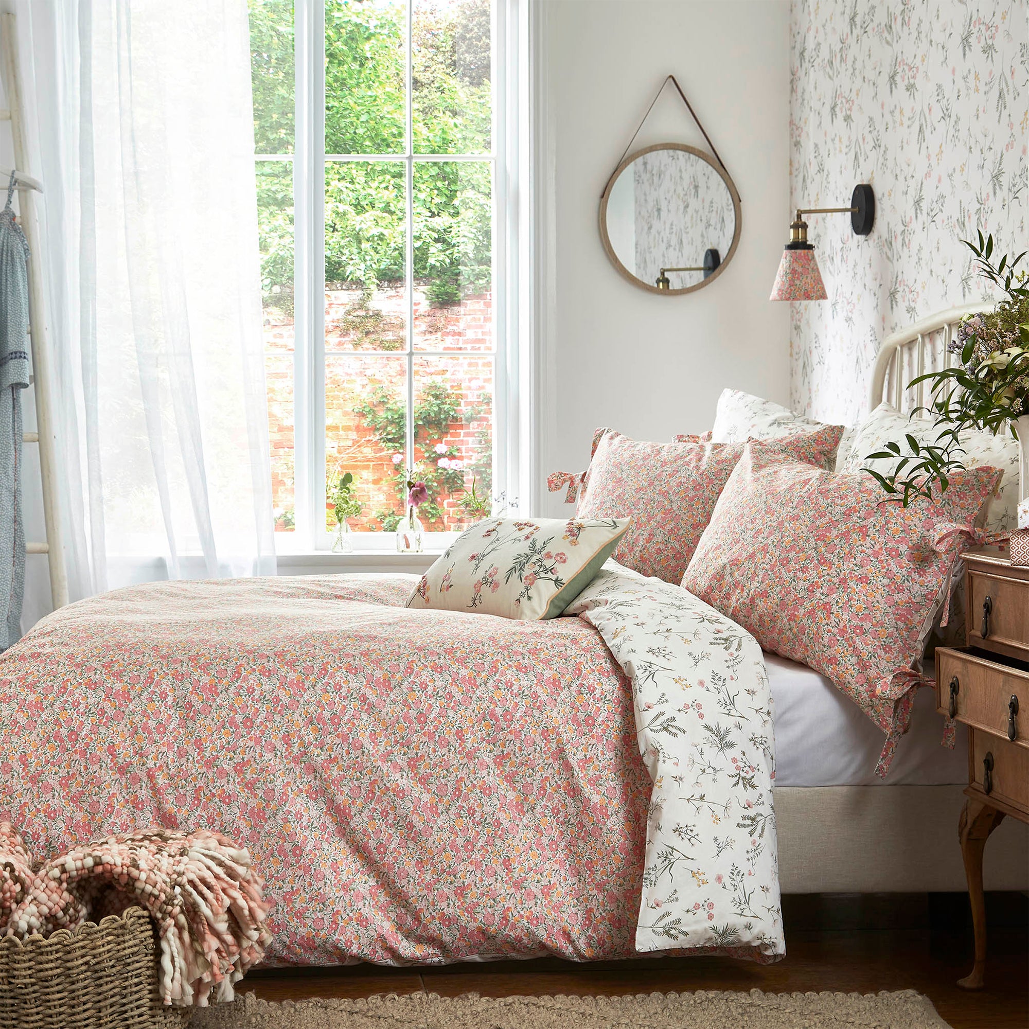Laura Ashley Dekbedovertrek lits-jumeaux Loveston Coral Pink 230cm x 220cm