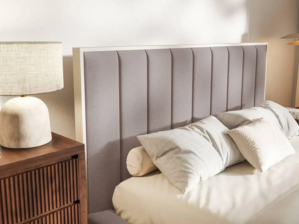 Bedframe Taavi chenille met opbergruimte en verlichting 160 x 200 cm