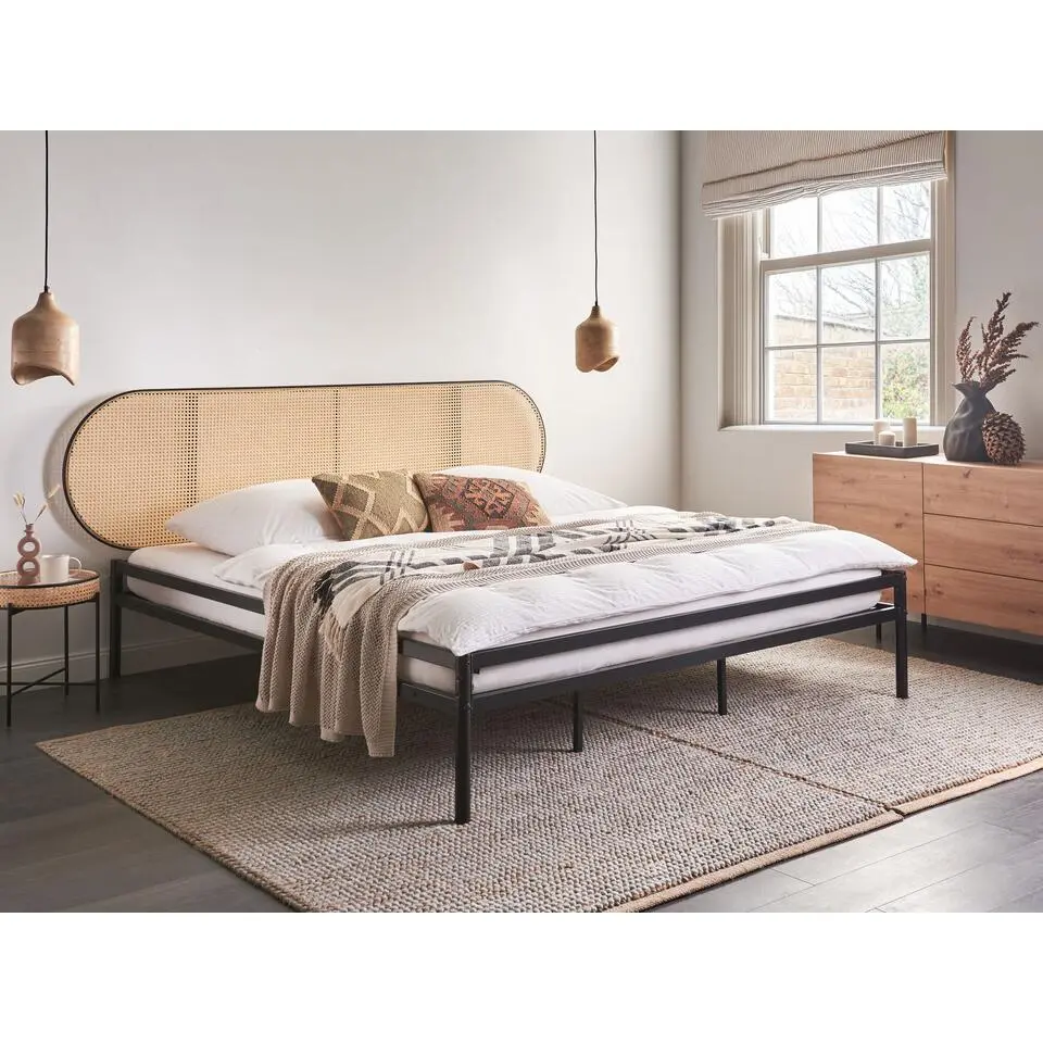 BOULIN - Tweepersoonsbed - Zwart - 180 x 200 cm - PE rotan