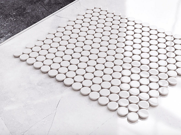 Mosaïque sur résille pour salle de bain et cuisine en céramique 31.7 cm x 29.3 cm - Snowballs