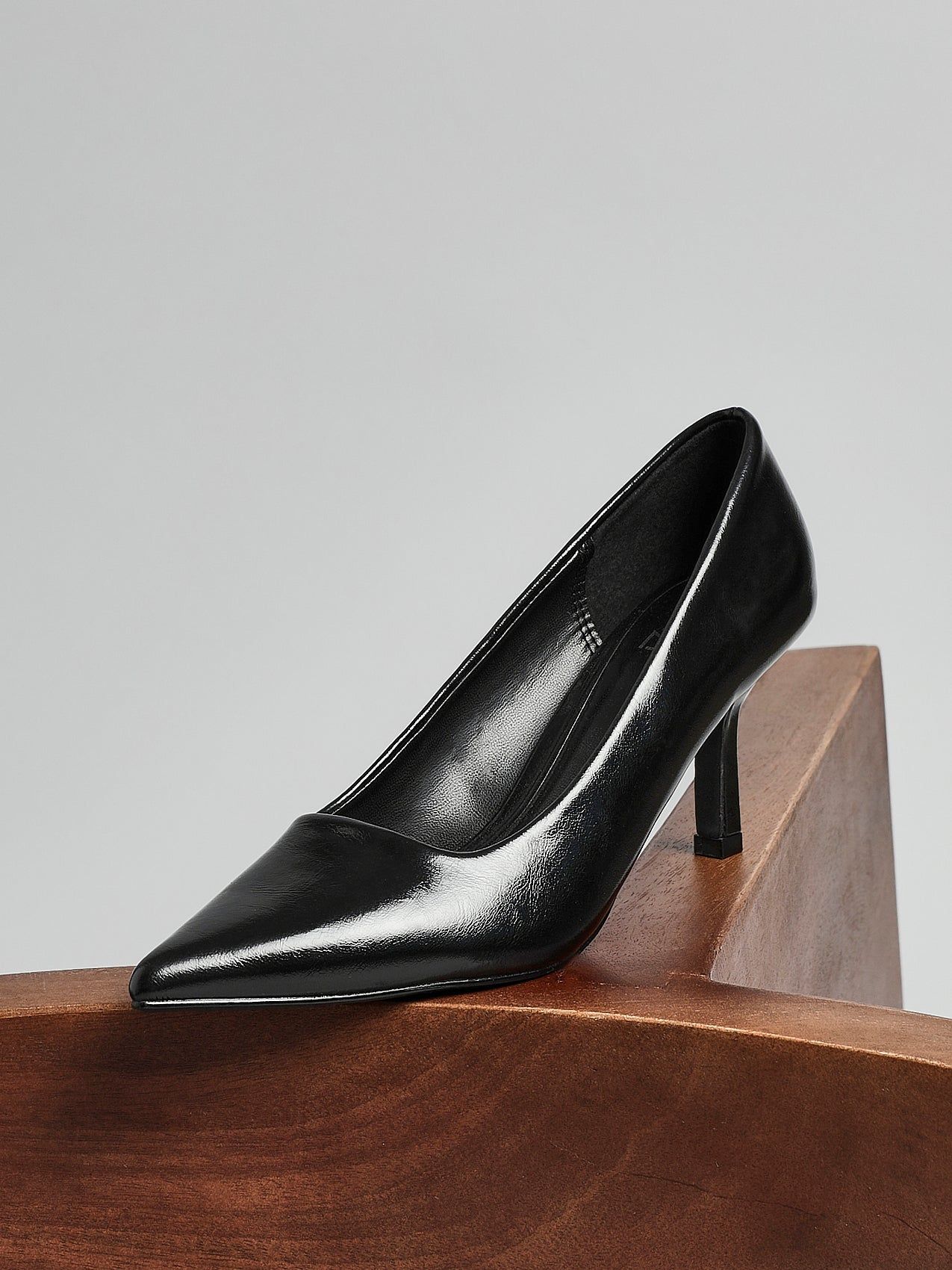 Linzi Kat Black Faux Leather Court Heels