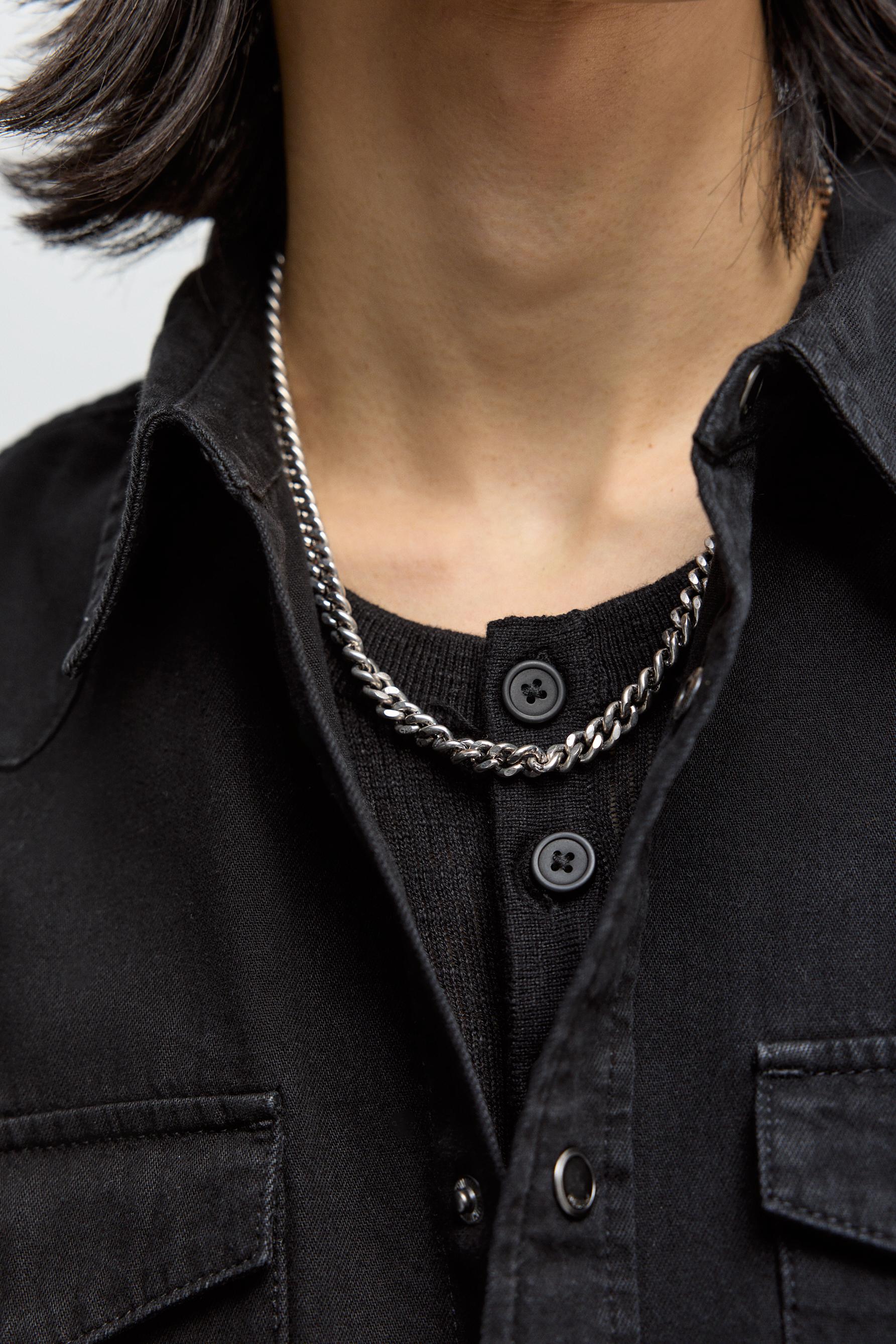 Collar de cadena gruesa