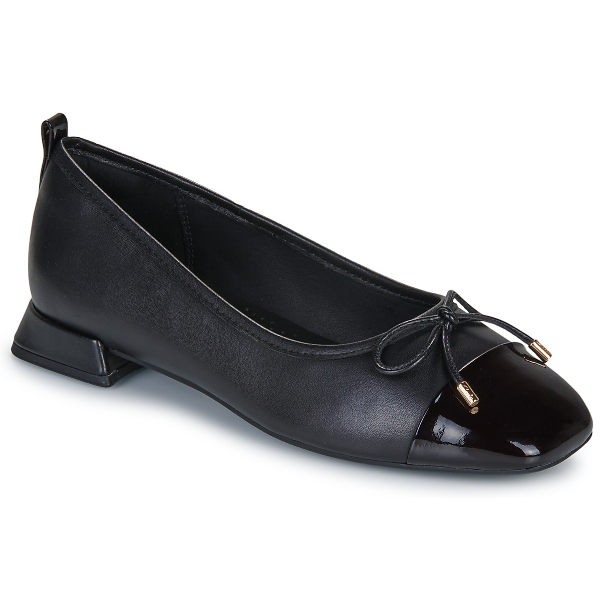 Clarks - UBREE15 POPPY - Black