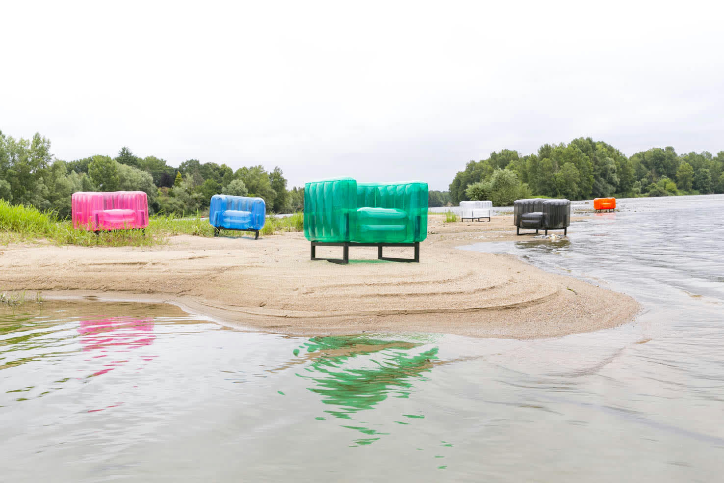 YOMI EKO - Fauteuil en tpu vert cristal cadre en aluminium