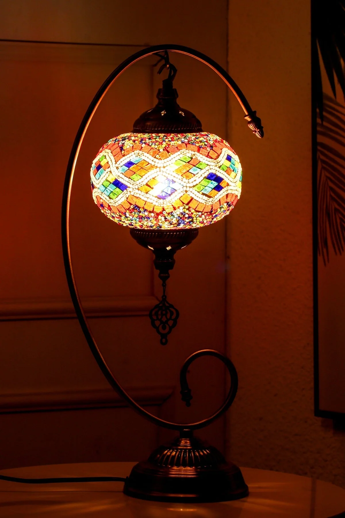 Hadi Pendant Mosaic Table Lamp