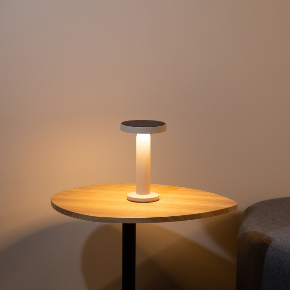 Lighto | Tafellamp lichtbruin solar voor buiten | Oplaadbaar | Werkt op zonne-energie