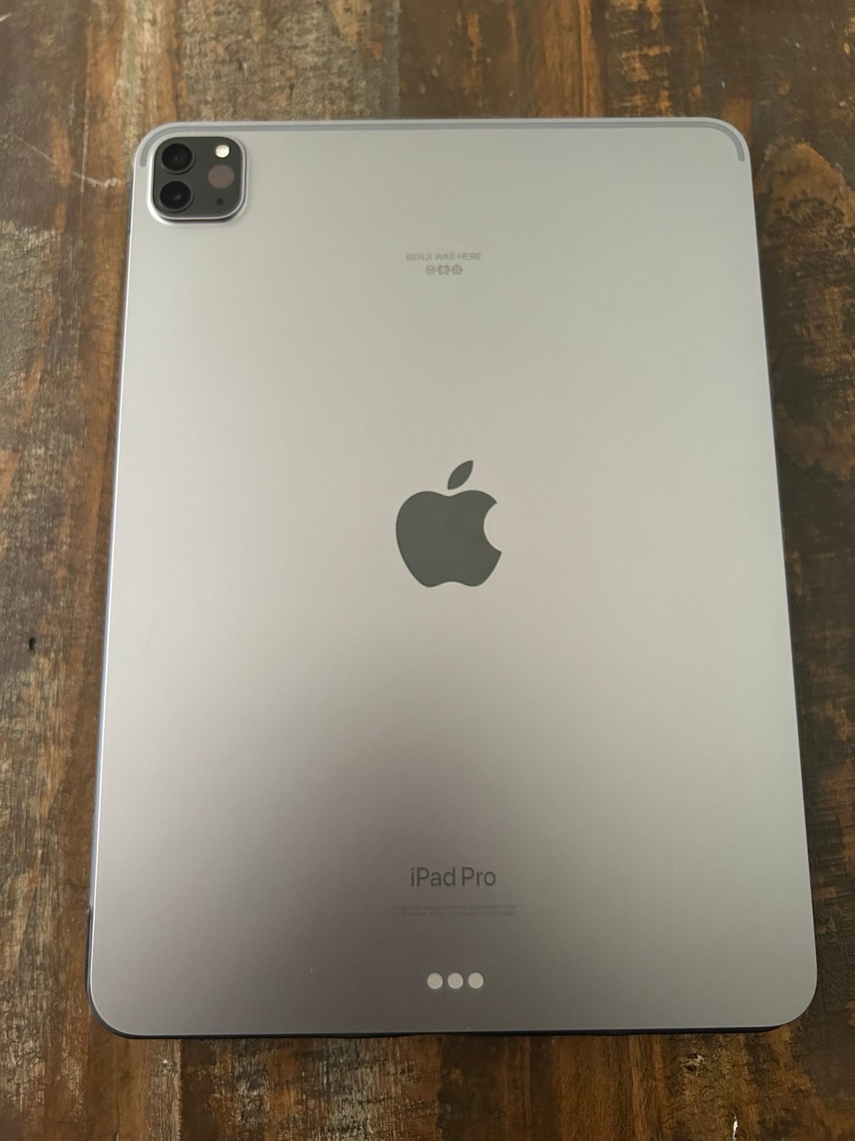 iPad Pro 11-inch (4th Generation) Wi-Fi 256 GB + Apple Pencil