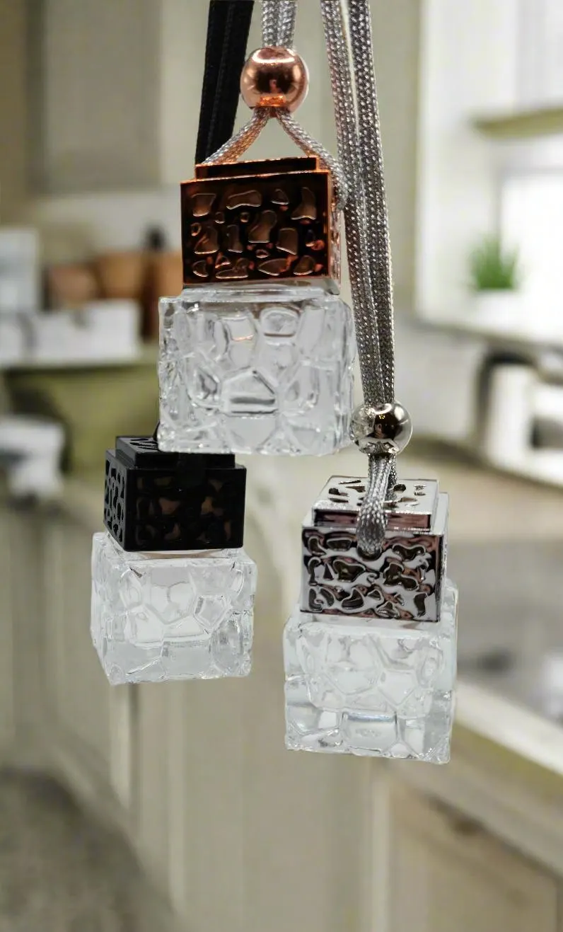 Elegant 8 Ml Honeycomb Glass Air Freshener