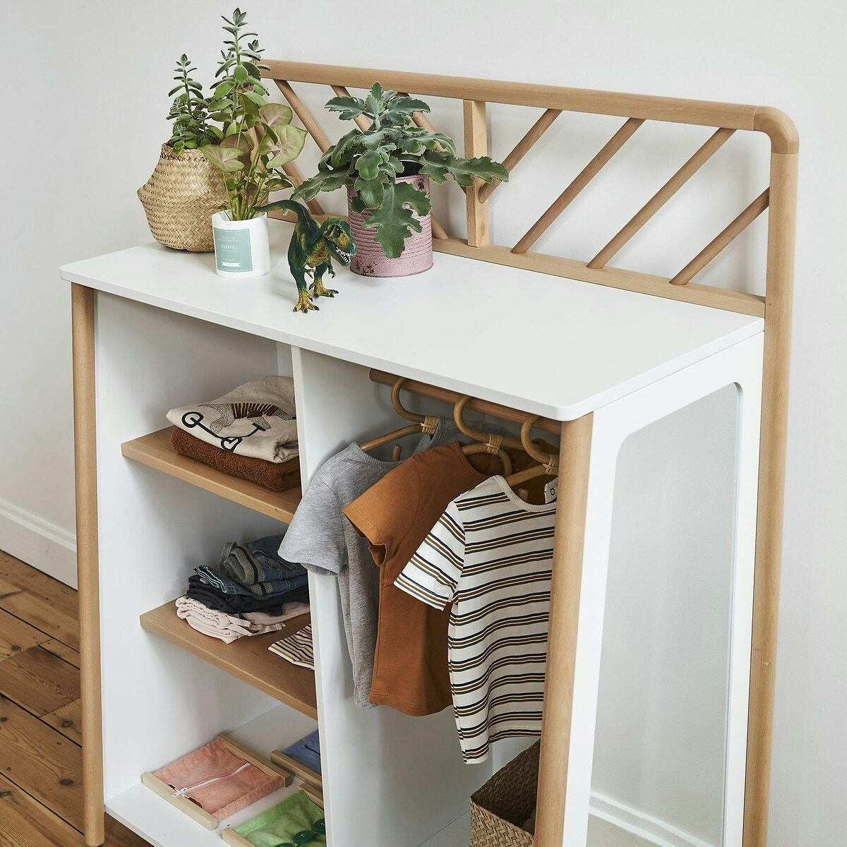 Armoire penderie Montessori