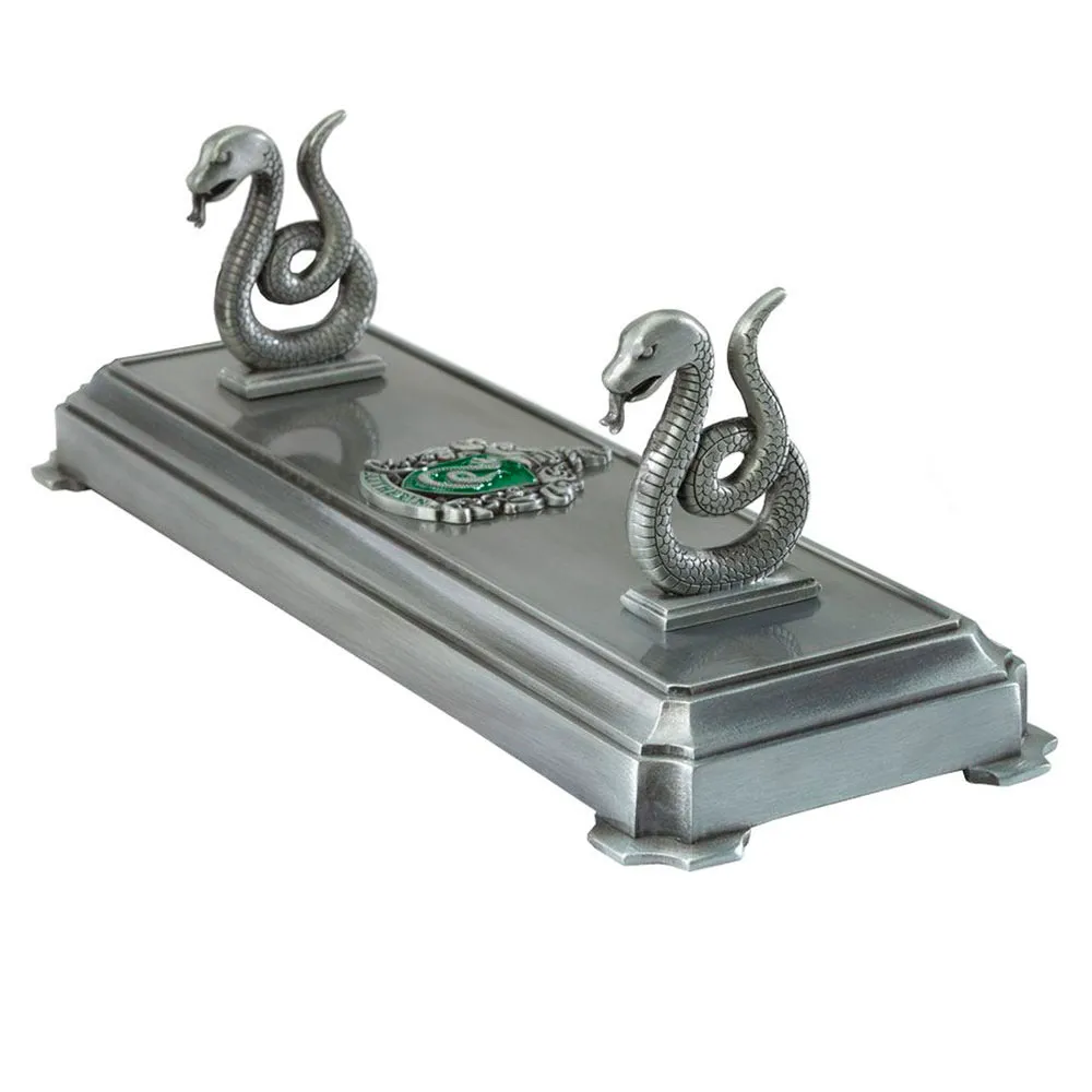 Noble Collection Wand Stand Slytherin 20 cm